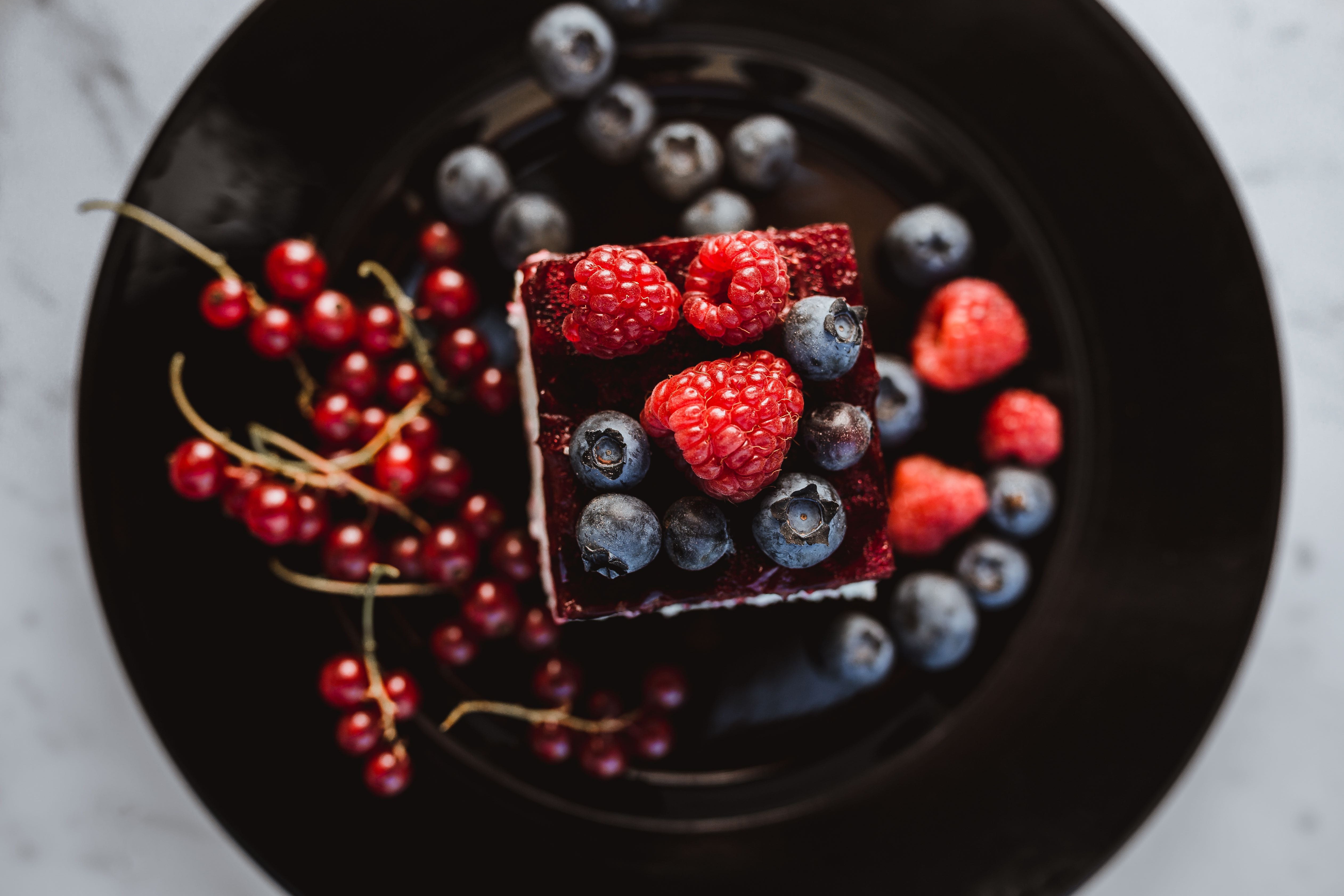 Download mobile wallpaper Food, Dessert, Berry for free.