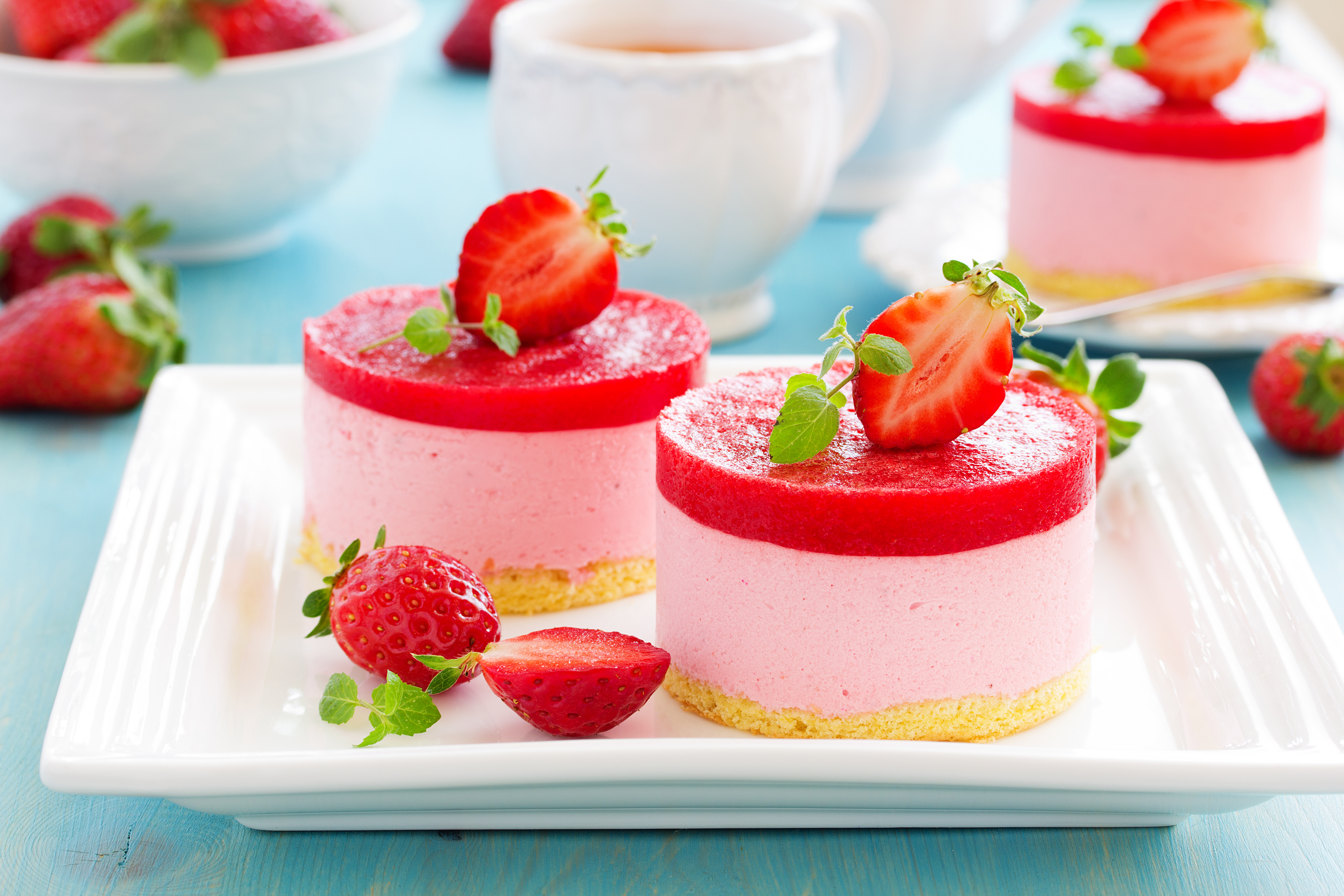 Free download wallpaper Food, Strawberry, Dessert, Pastry on your PC desktop