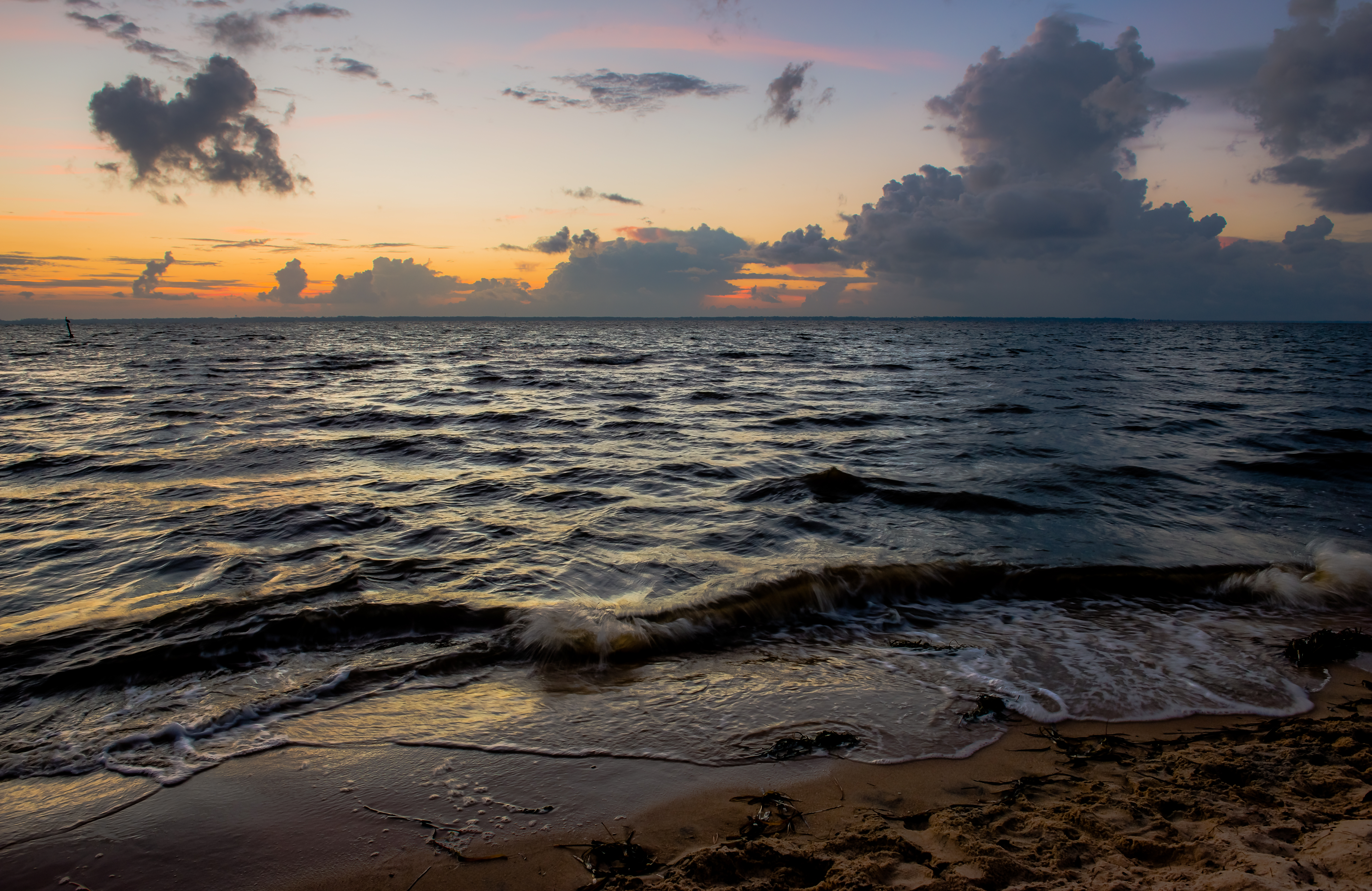 101125 descargar imagen naturaleza, ondas, playa, espuma, marea, pleamar: fondos de pantalla y protectores de pantalla gratis