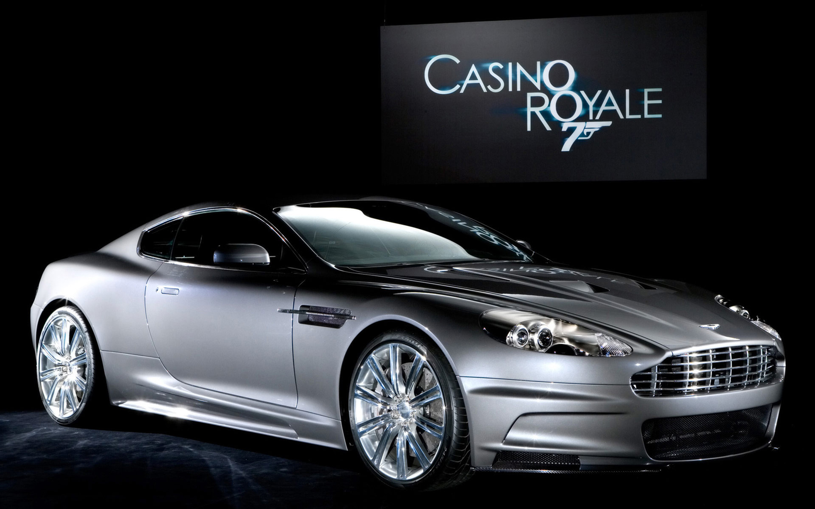 Die besten James Bond 007: Casino Royale-Hintergründe für den Telefonbildschirm
