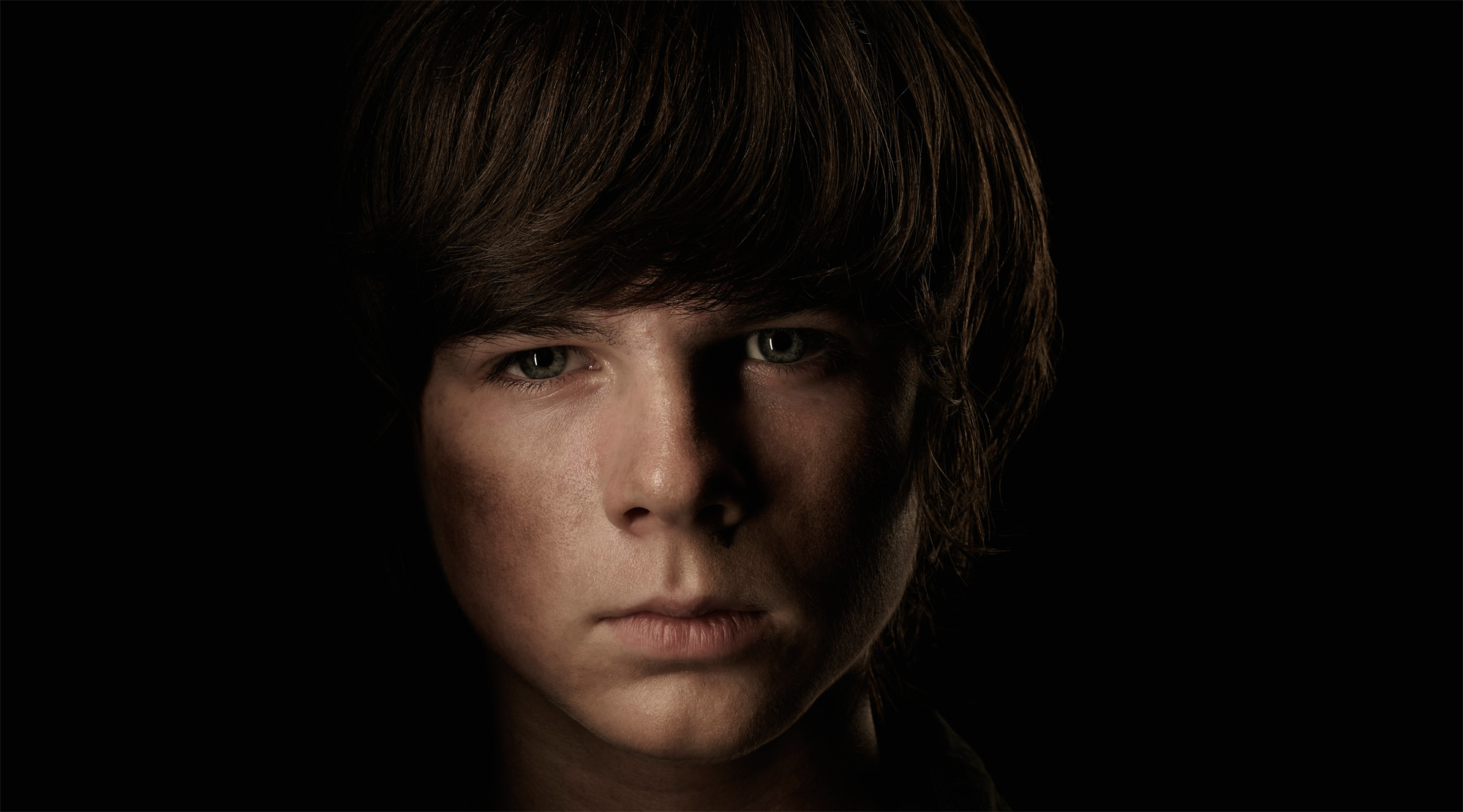 Download mobile wallpaper Face, Celebrity, Actor, Chandler Riggs for free.
