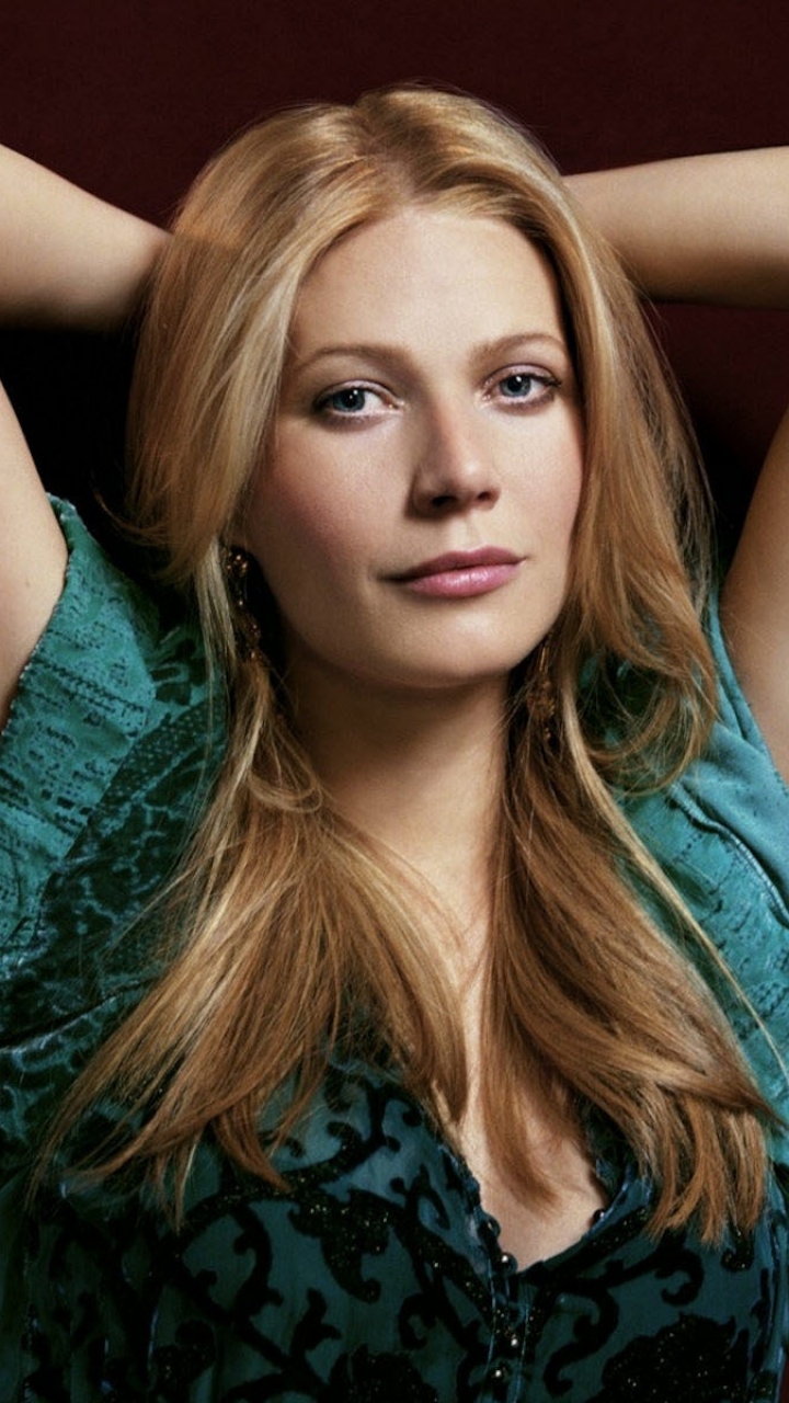 Download mobile wallpaper Celebrity, Gwyneth Paltrow for free.