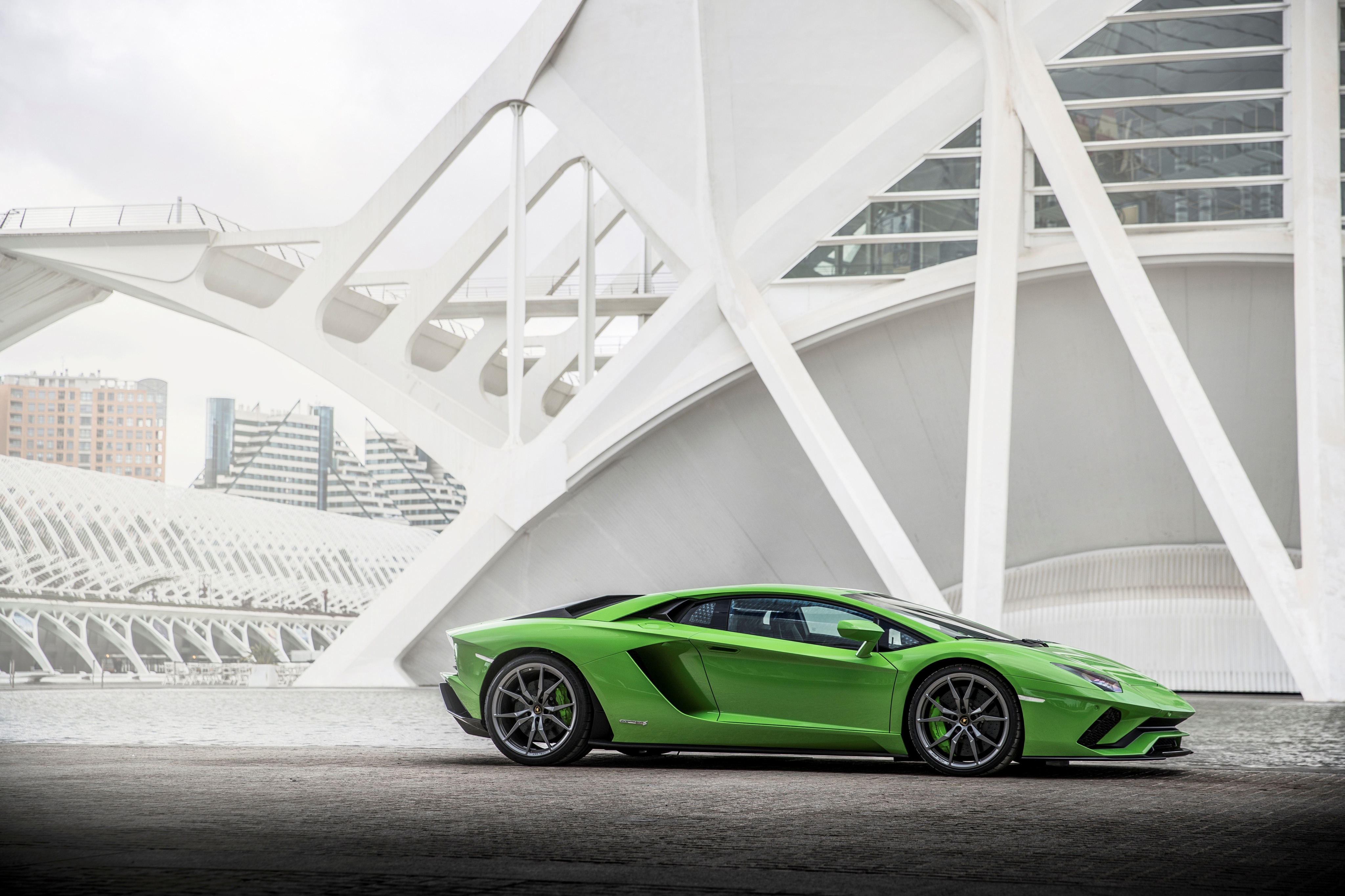 438560 Заставки і шпалери Lamborghini Aventador S на телефон. Завантажити  картинки безкоштовно