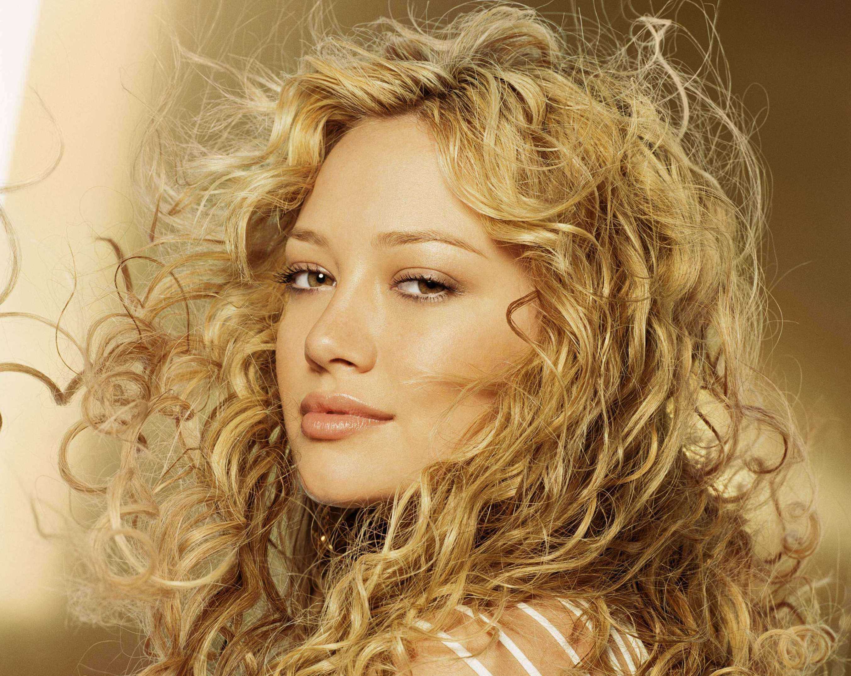 Free download wallpaper Hilary Duff, Celebrity on your PC desktop