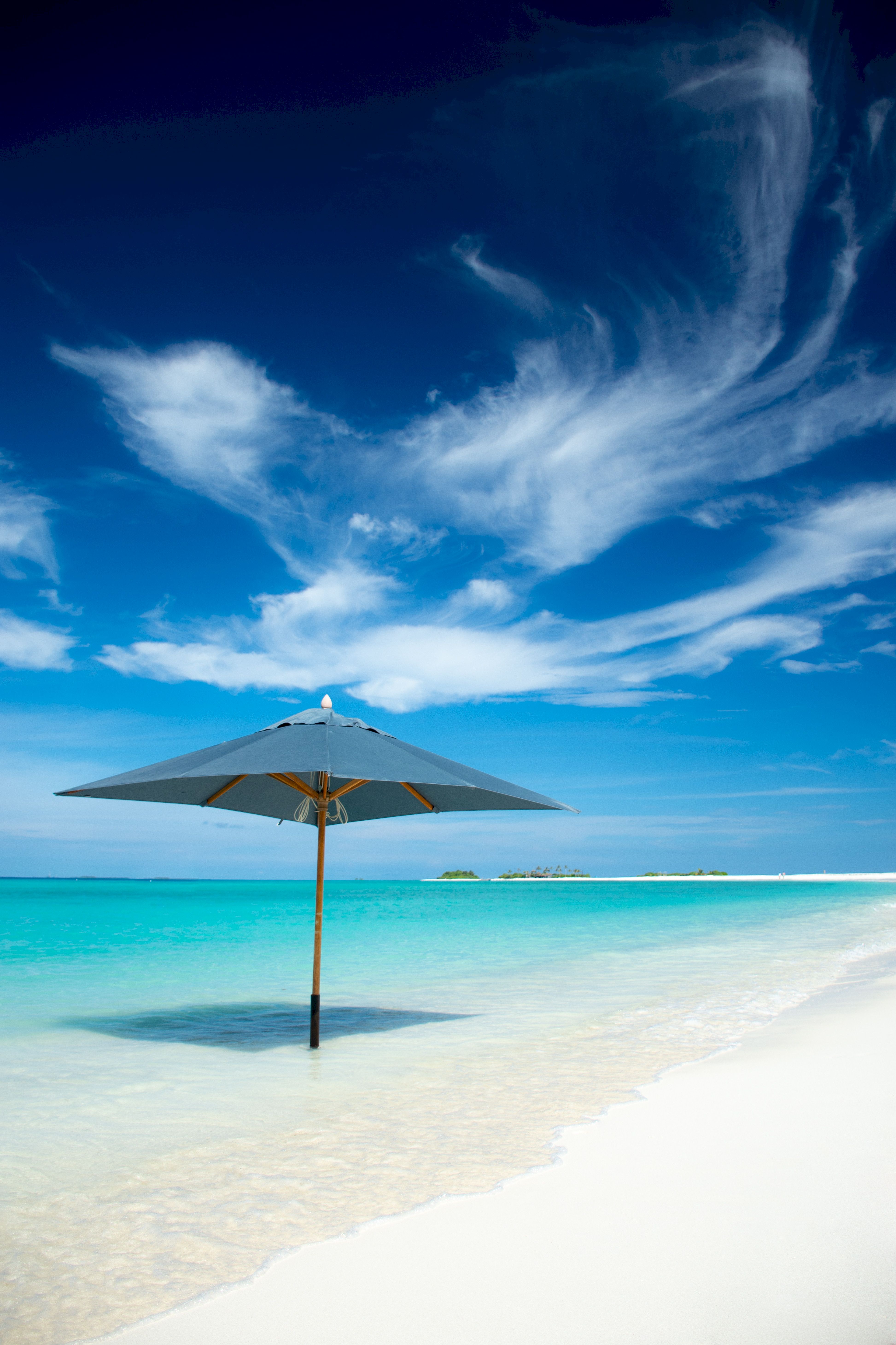 ocean, tropics, nature, clouds, horizon, shore, bank, umbrella for android