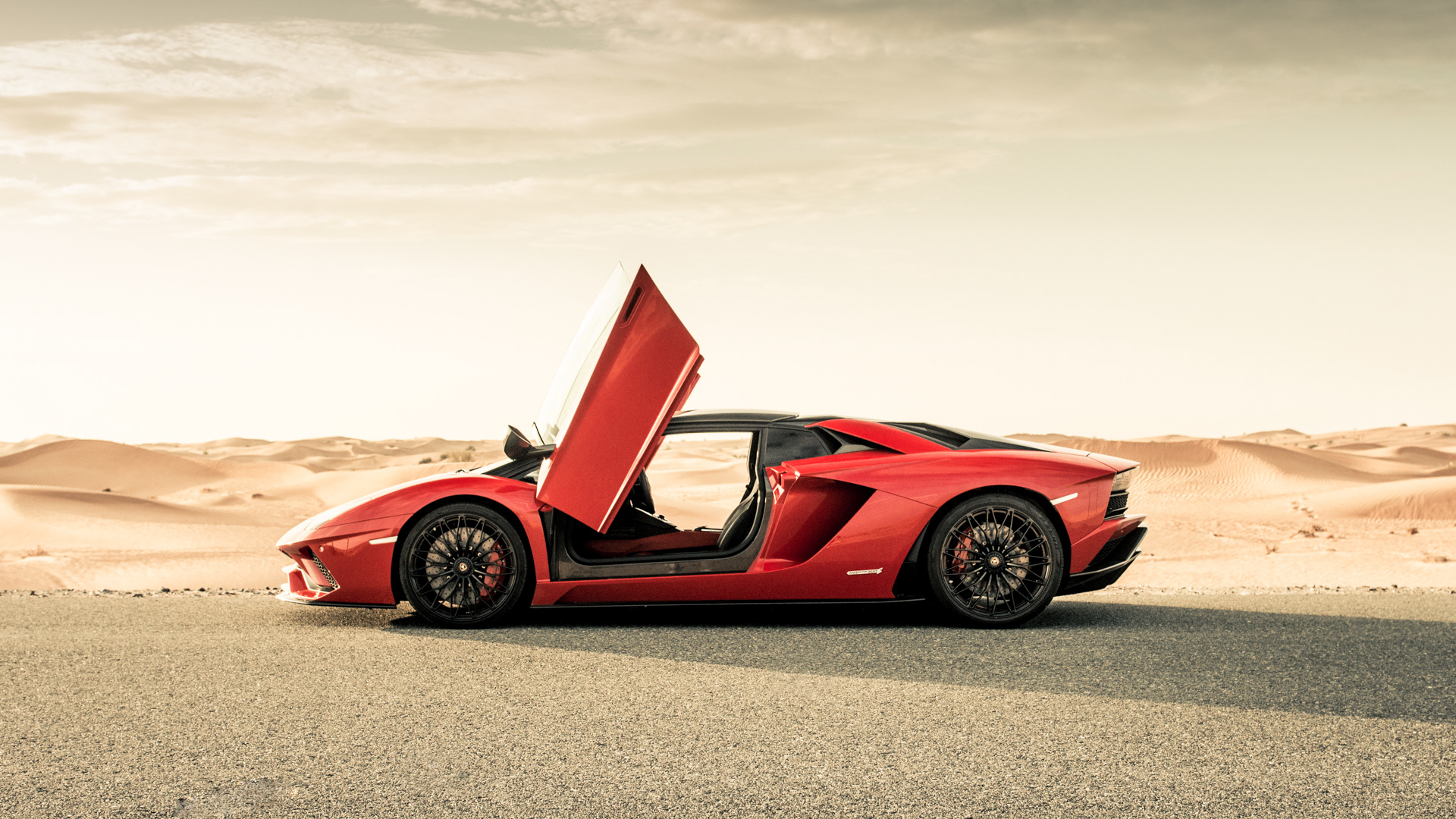 483858 Fonds d'écran et Lamborghini Aventador S images sur le bureau. Téléchargez les économiseurs d'écran  sur PC gratuitement
