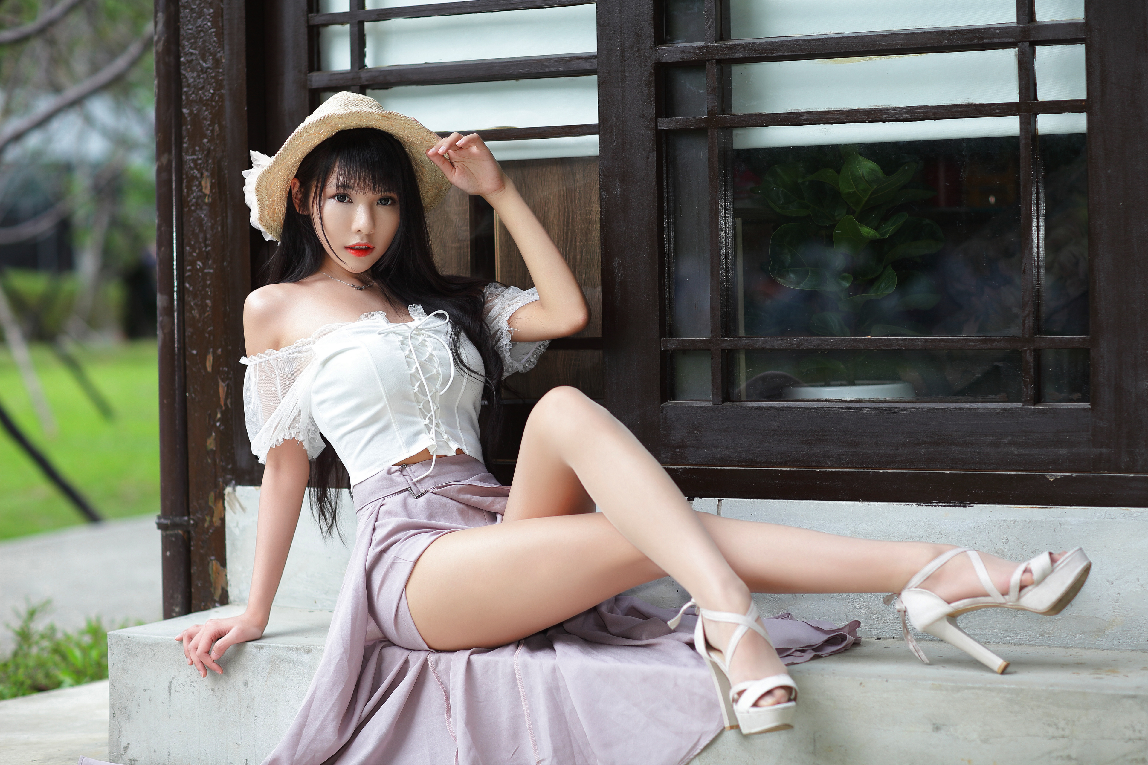 Download mobile wallpaper Hat, Model, Women, Asian, High Heels for free.