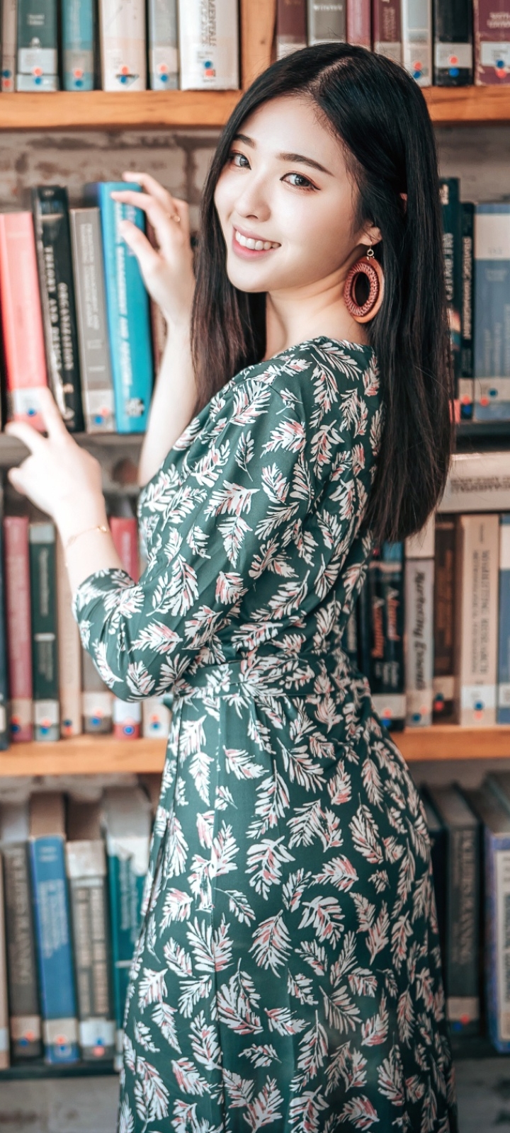 Download mobile wallpaper Smile, Dress, Library, Model, Women, Asian, Black Hair for free.