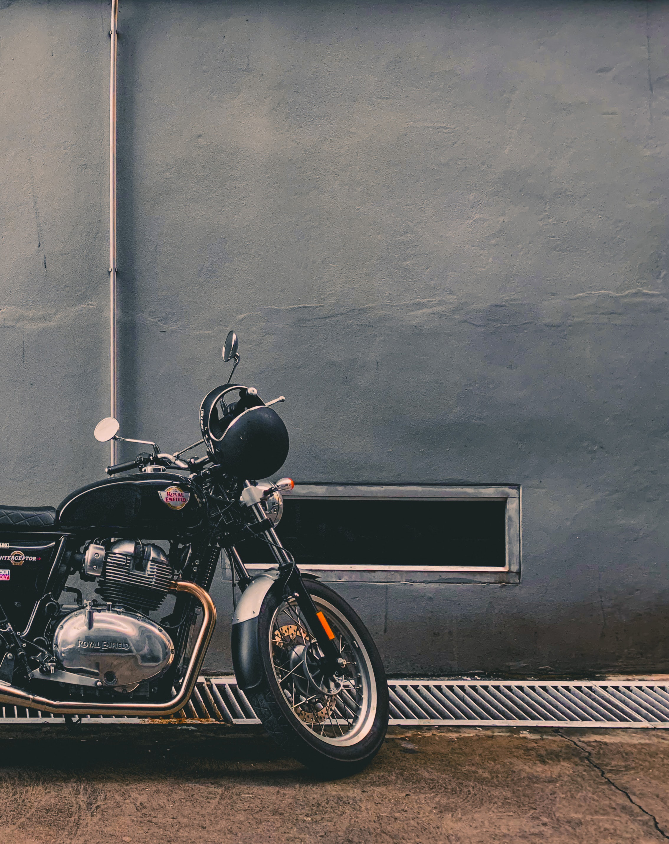Download mobile wallpaper Motorcycle, Side View, Helmet, Motorcycles, Bike for free.