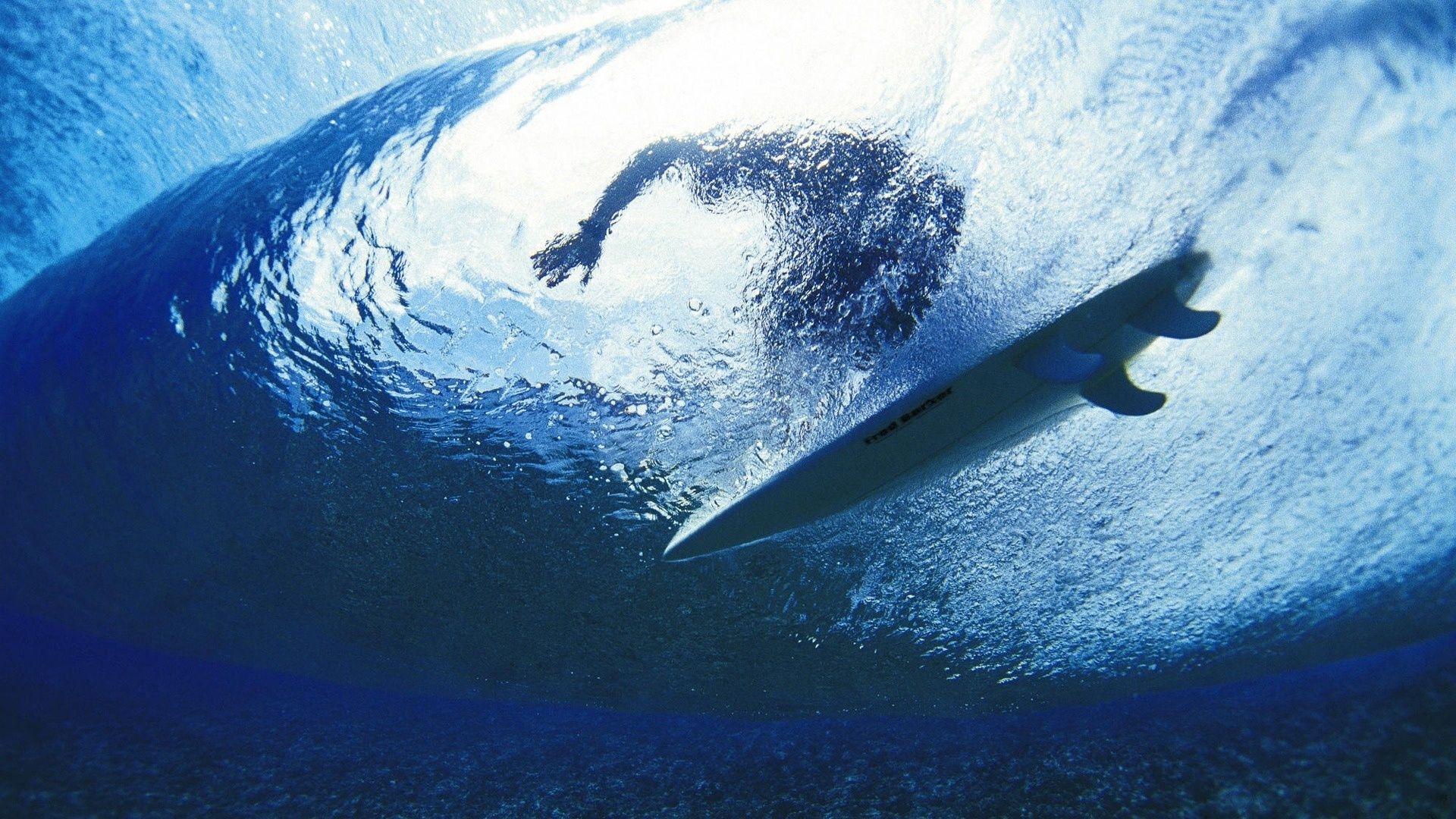 84103 baixar papel de parede profundidade, surfista, surf, esportes, água - protetores de tela e imagens gratuitamente