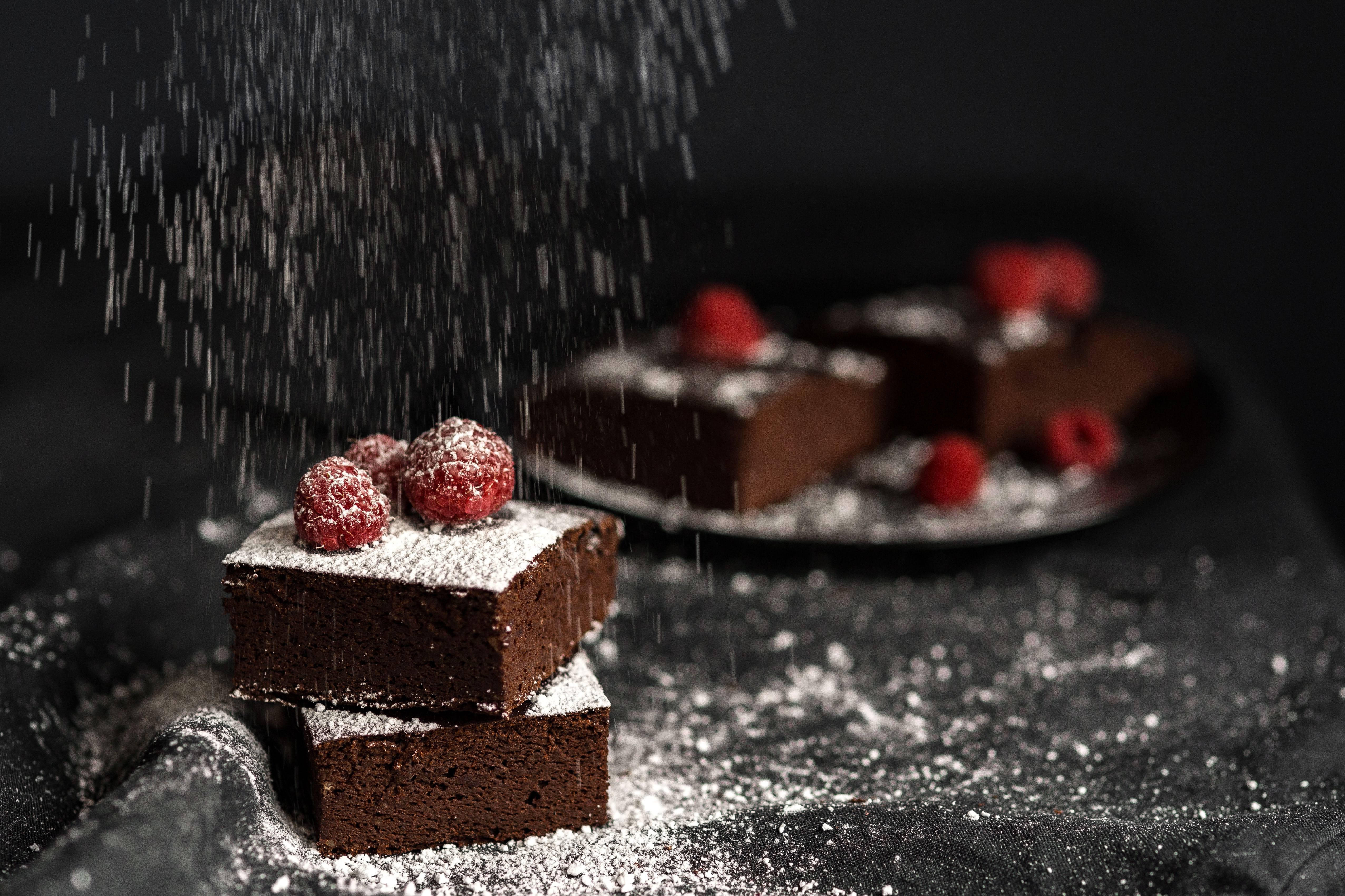 Laden Sie das Nahrungsmittel, Stillleben, Schokoladenkuchen-Bild kostenlos auf Ihren PC-Desktop herunter