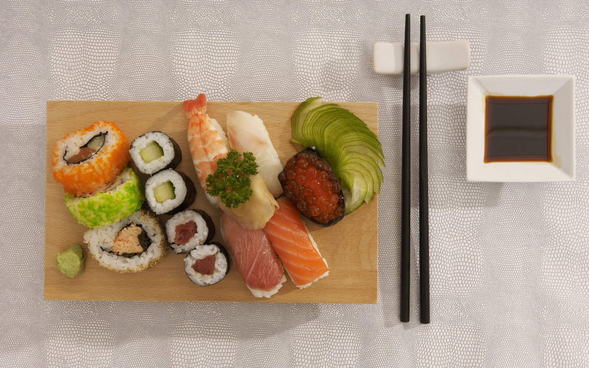 236247 descargar fondo de pantalla alimento, sushi: protectores de pantalla e imágenes gratis
