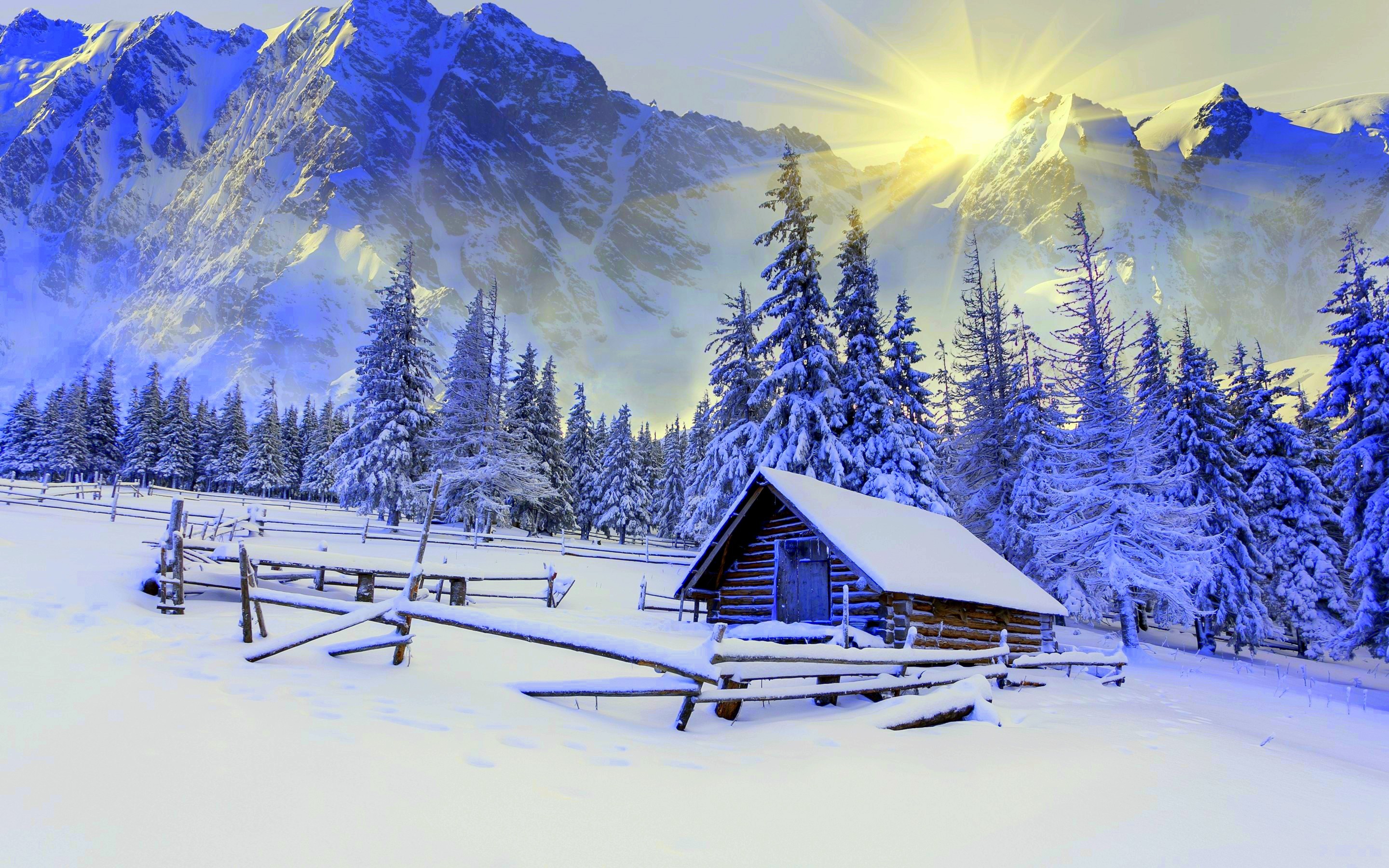 Handy-Wallpaper Landschaft, Winter, Schnee, Wald, Baum, Haus, Gebirge, Hütte, Fotografie, Sonne, Sonnenschein kostenlos herunterladen.