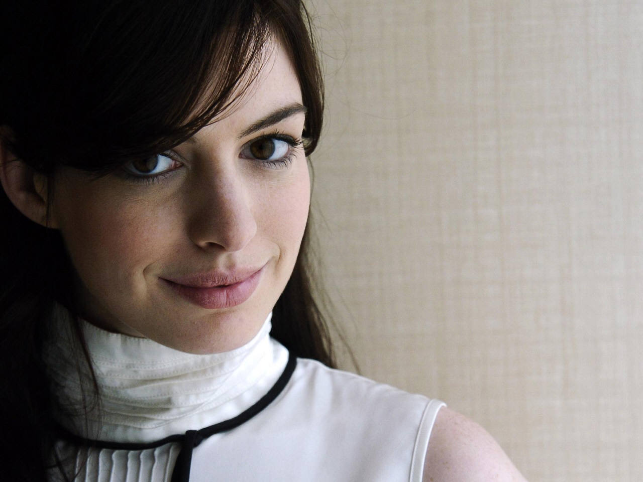 Téléchargez gratuitement l'image Anne Hathaway, Célébrités sur le bureau de votre PC
