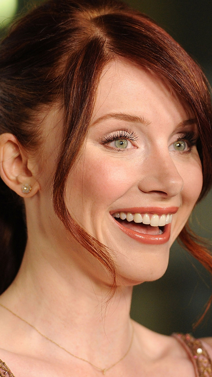 Téléchargez des papiers peints mobile Américain, Célébrités, Actrice, Bryce Dallas Howard gratuitement.