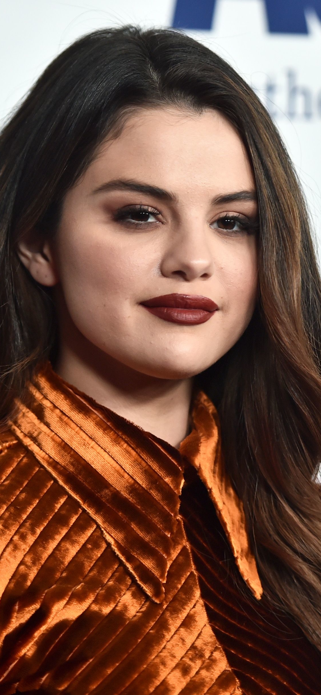 Download mobile wallpaper Music, Selena Gomez, Singer, Brunette, American, Actress, Lipstick for free.