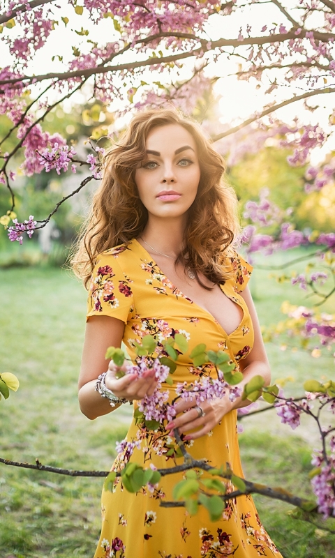 Download mobile wallpaper Spring, Dress, Brunette, Model, Women, Blossom, Pink Flower for free.