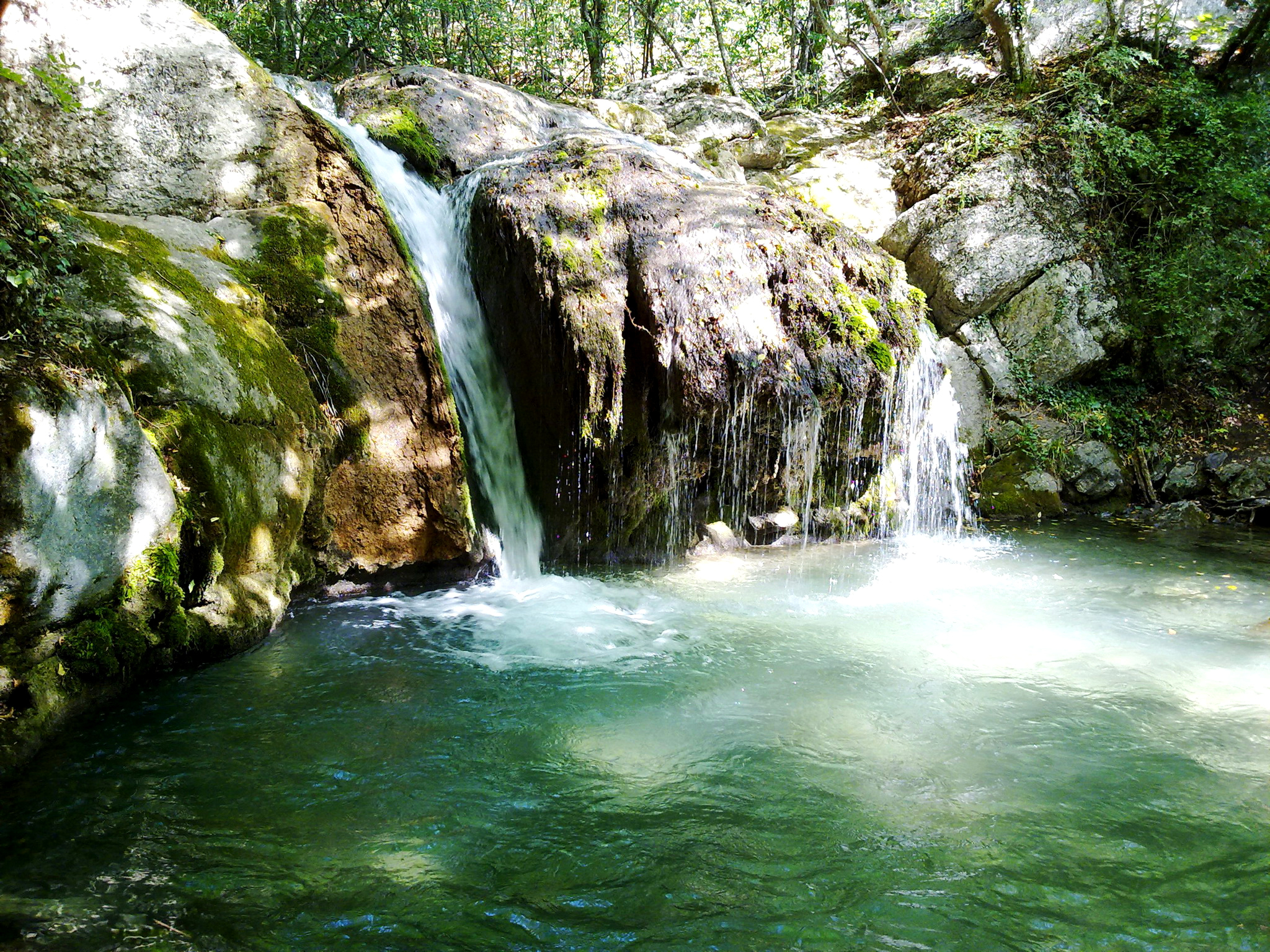 Скачать картинку Природа, Водопады, Водопад, Земля/природа в телефон бесплатно.