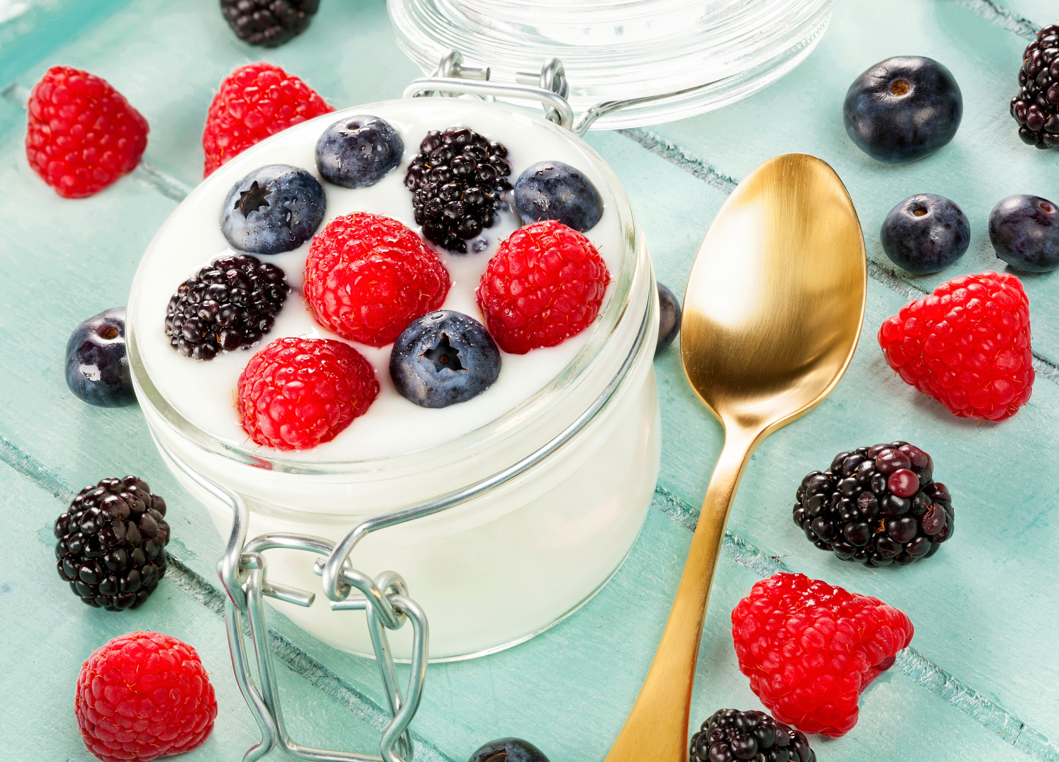 Download mobile wallpaper Food, Blueberry, Raspberry, Blackberry, Berry, Fruit, Yogurt for free.
