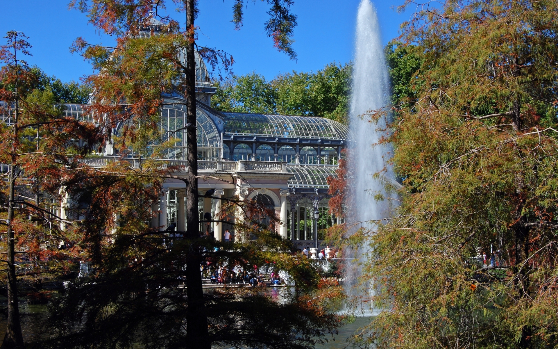 Laden Sie das Menschengemacht, Palacio De Cristal-Bild kostenlos auf Ihren PC-Desktop herunter