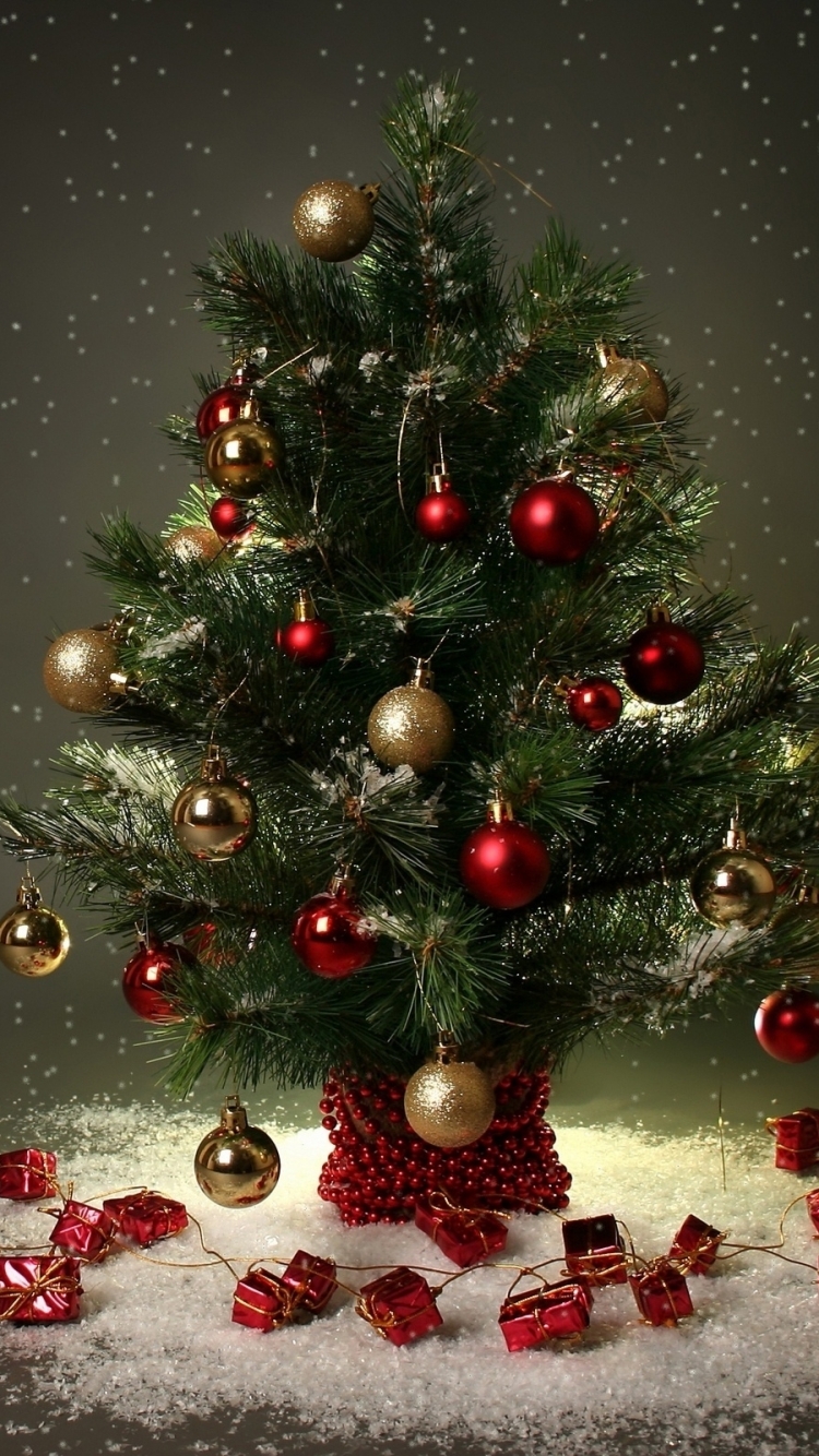 Download mobile wallpaper Christmas, Holiday, Christmas Tree, Christmas Ornaments for free.