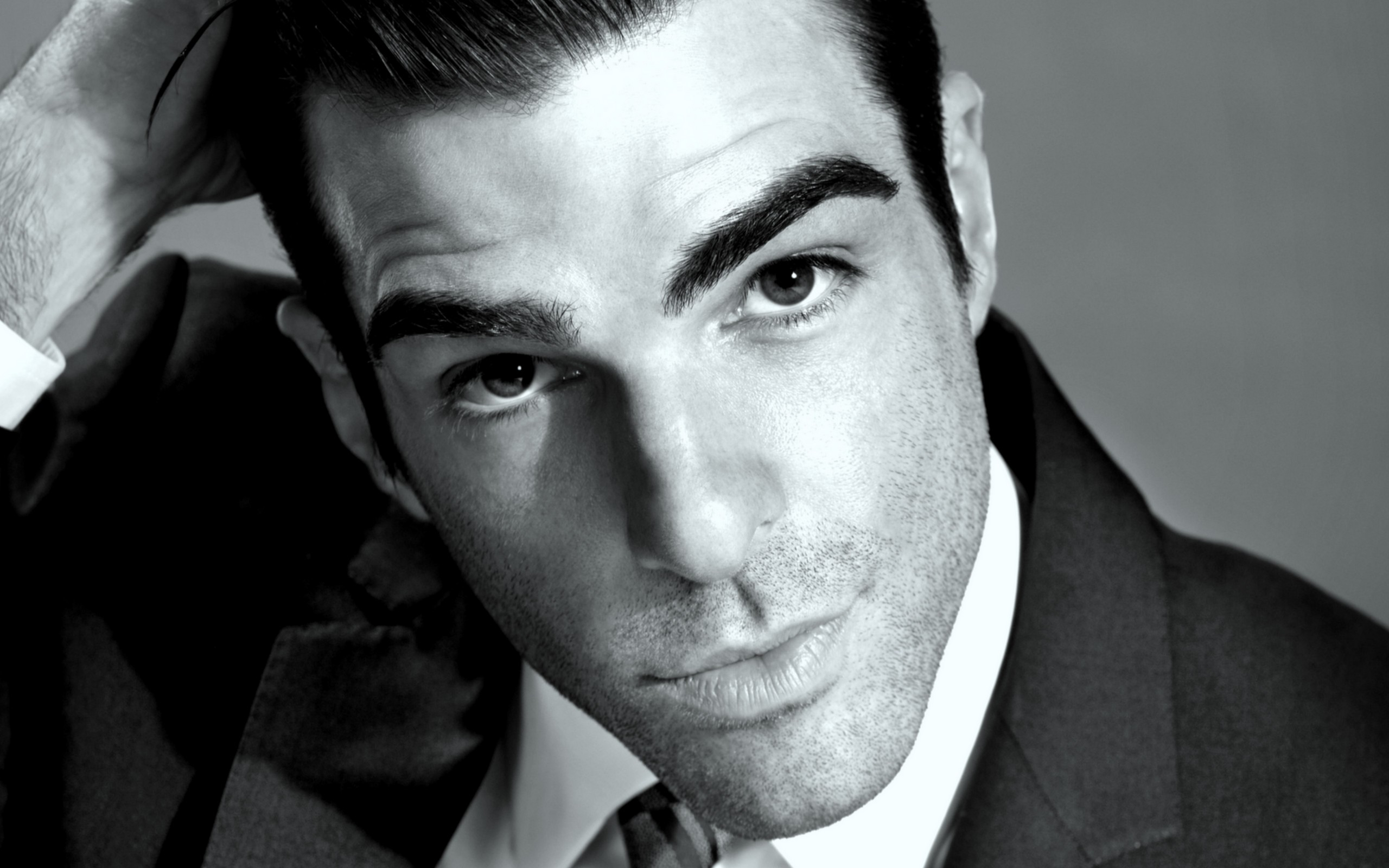 Free download wallpaper American, Celebrity, Actor, Zachary Quinto on your PC desktop