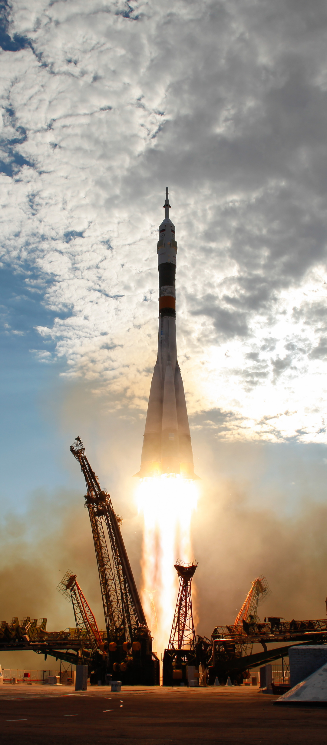 Download mobile wallpaper Rocket, Man Made for free.