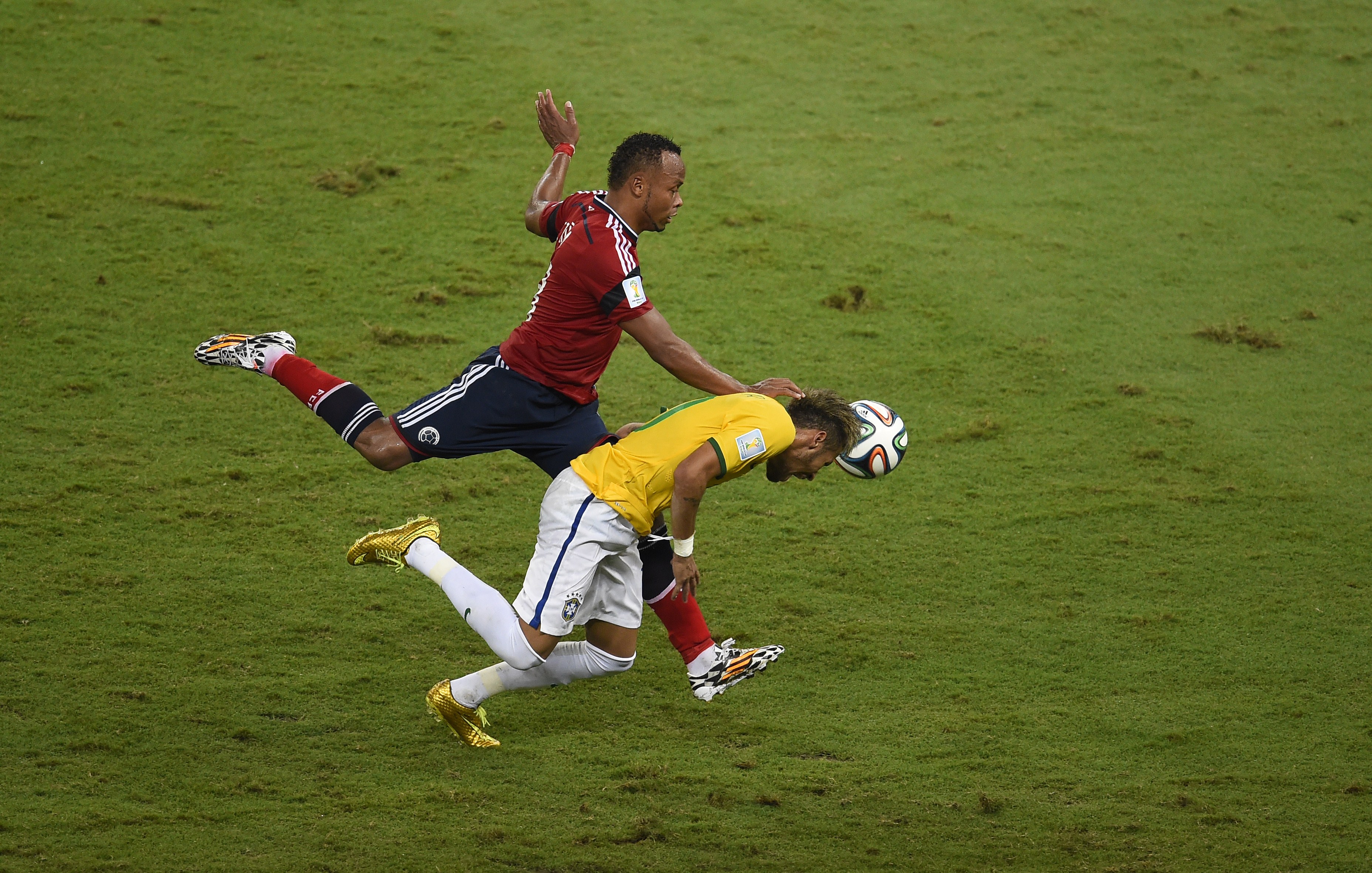 Baixar papel de parede para celular de Neymar, Esportes, Futebol gratuito.