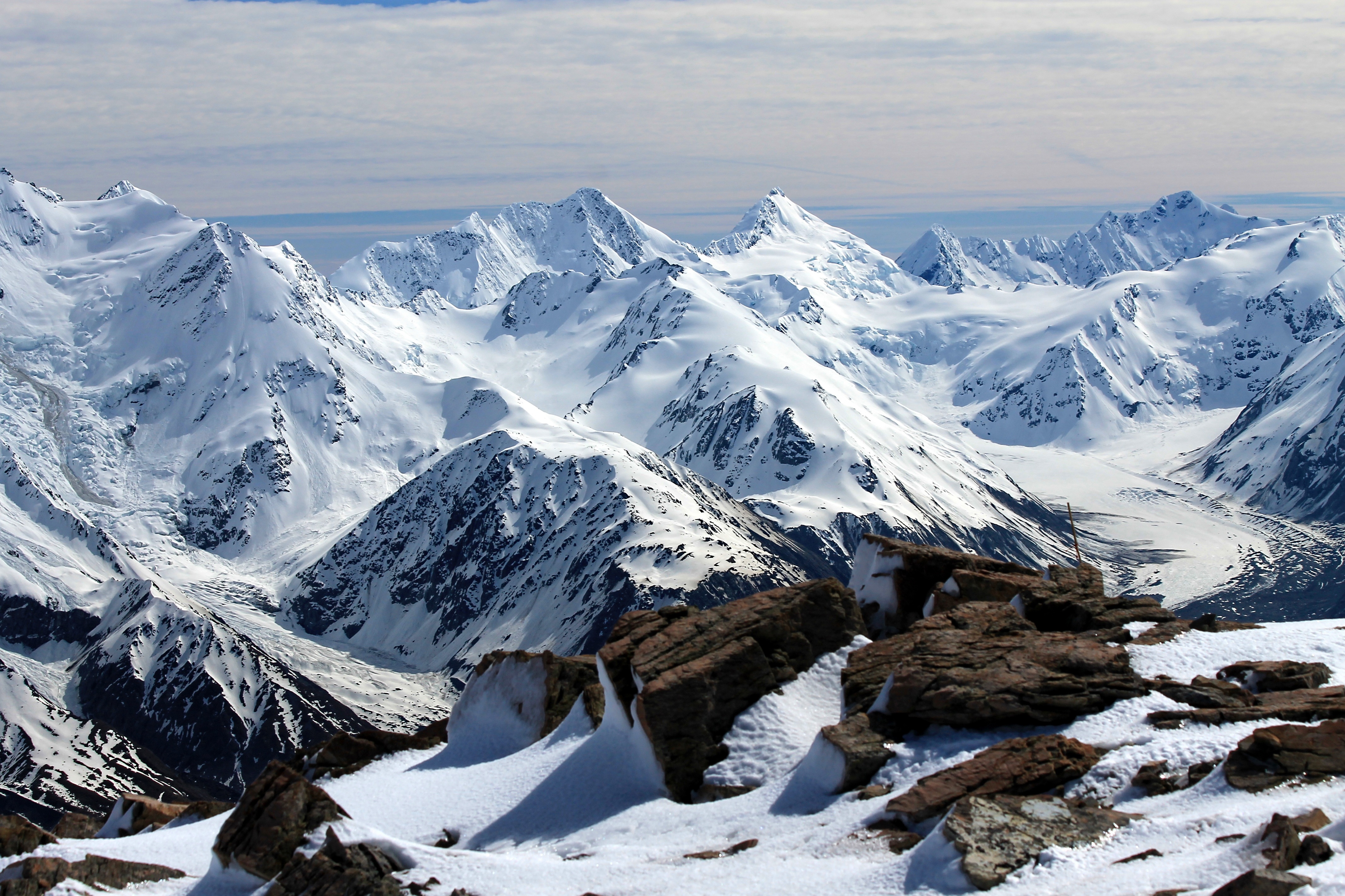 Скачати мобільні шпалери Сніг, Верх, Вершина, Природа, Гори, Нова Зеландія безкоштовно.