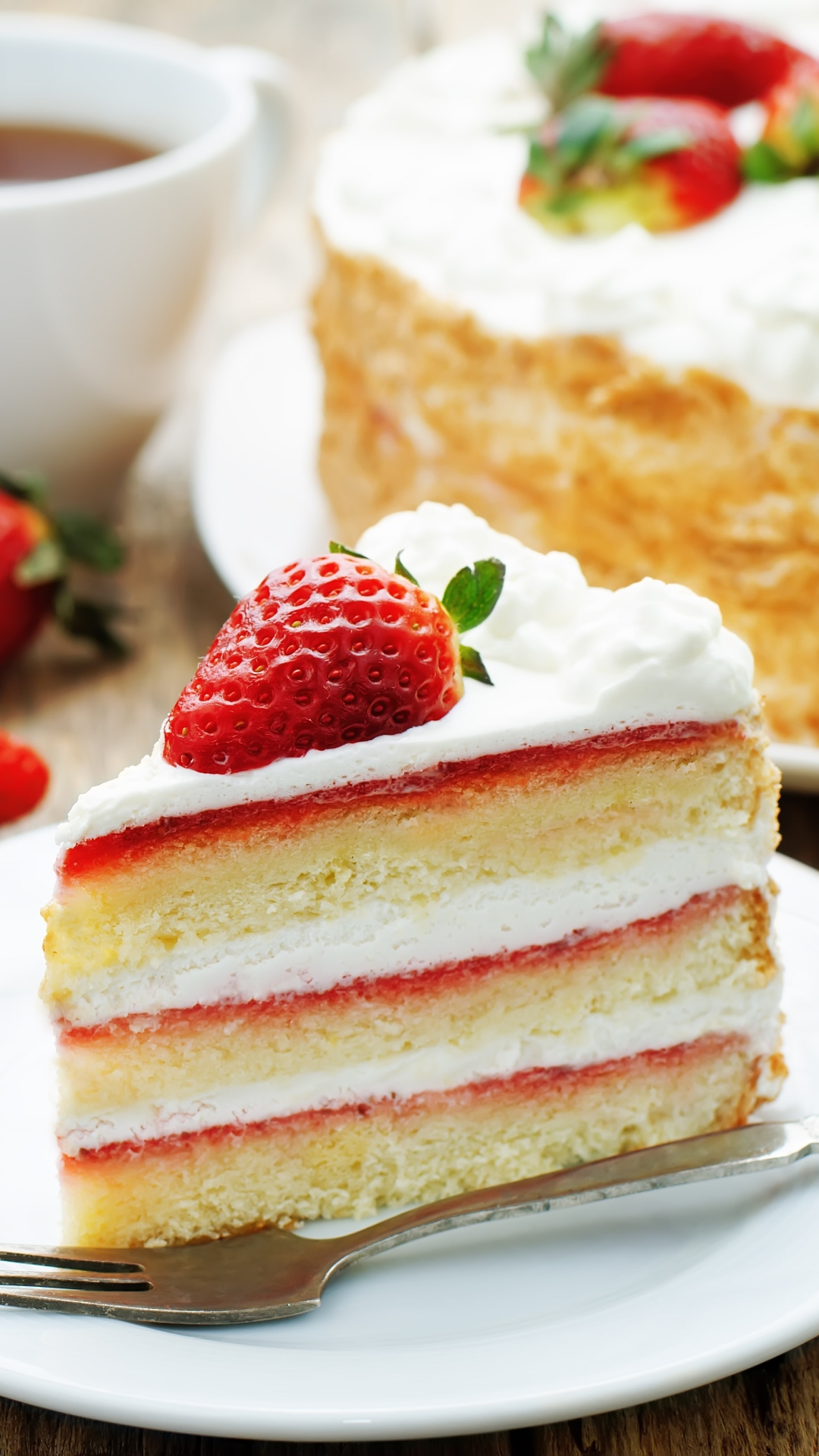 Download mobile wallpaper Food, Strawberry, Dessert, Cake, Pastry for free.