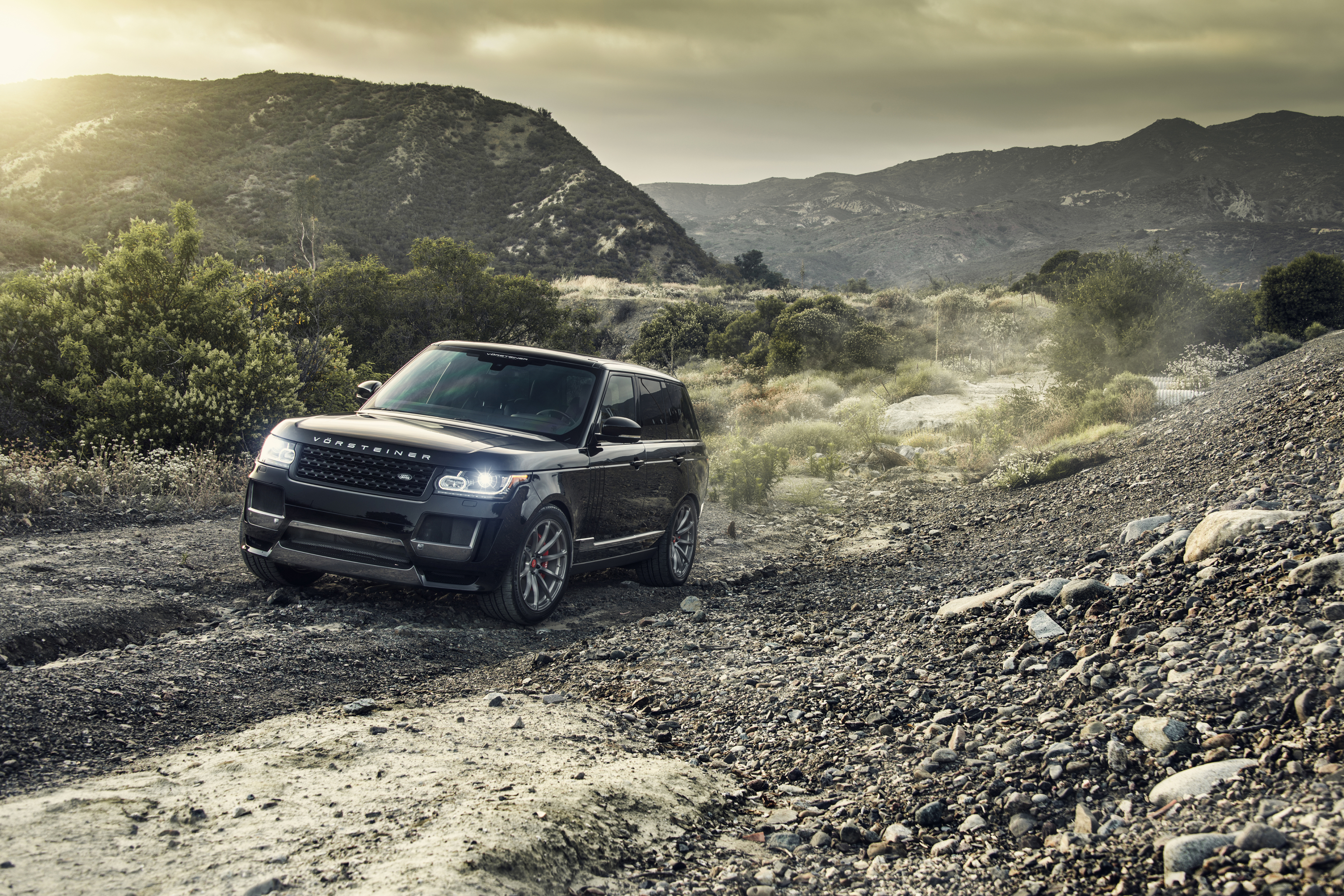 Download mobile wallpaper Range Rover, Land Rover, Car, Suv, Vehicles, Black Car for free.