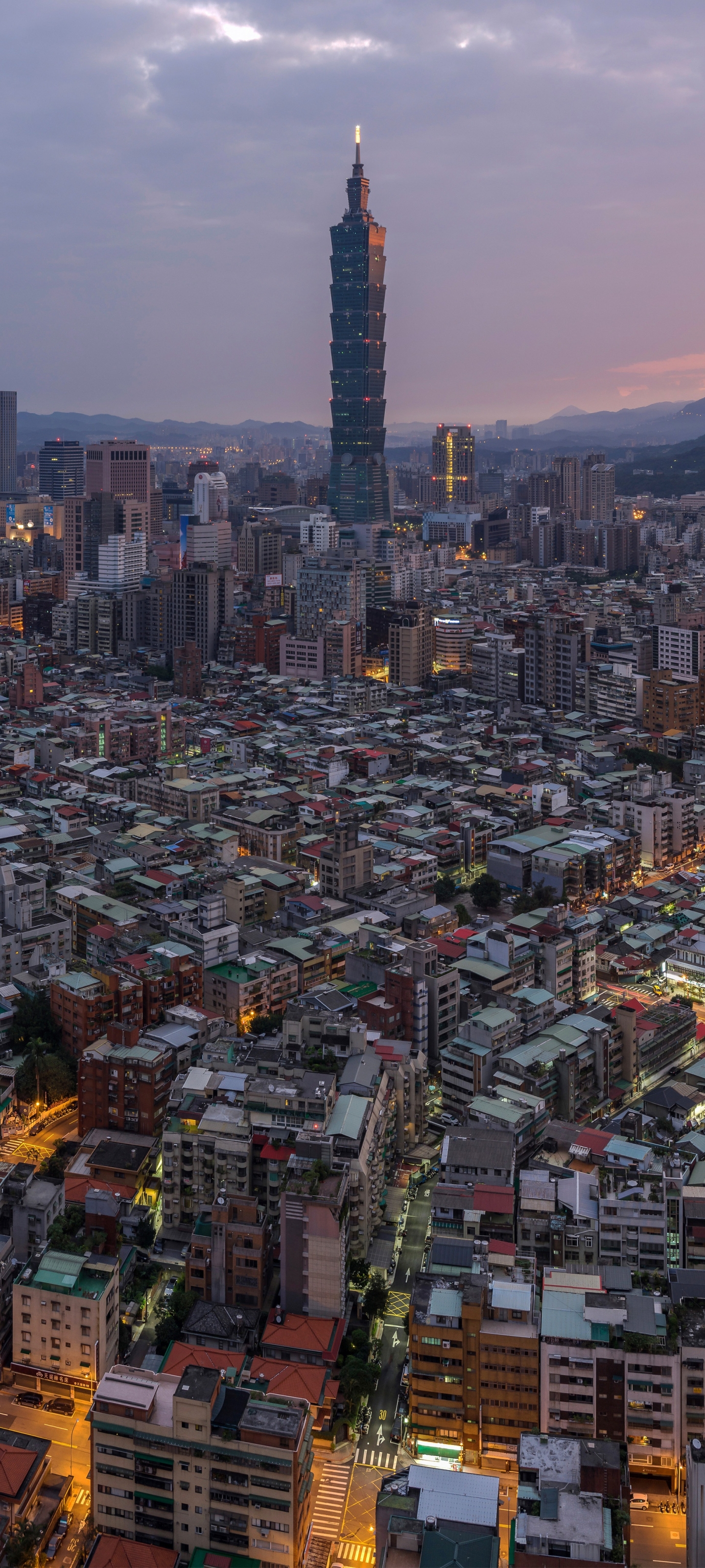 Handy-Wallpaper Städte, Stadt, Wolkenkratzer, Gebäude, Stadtbild, Taiwan, Taipeh, Menschengemacht, Großstadt, Taipei 101 kostenlos herunterladen.