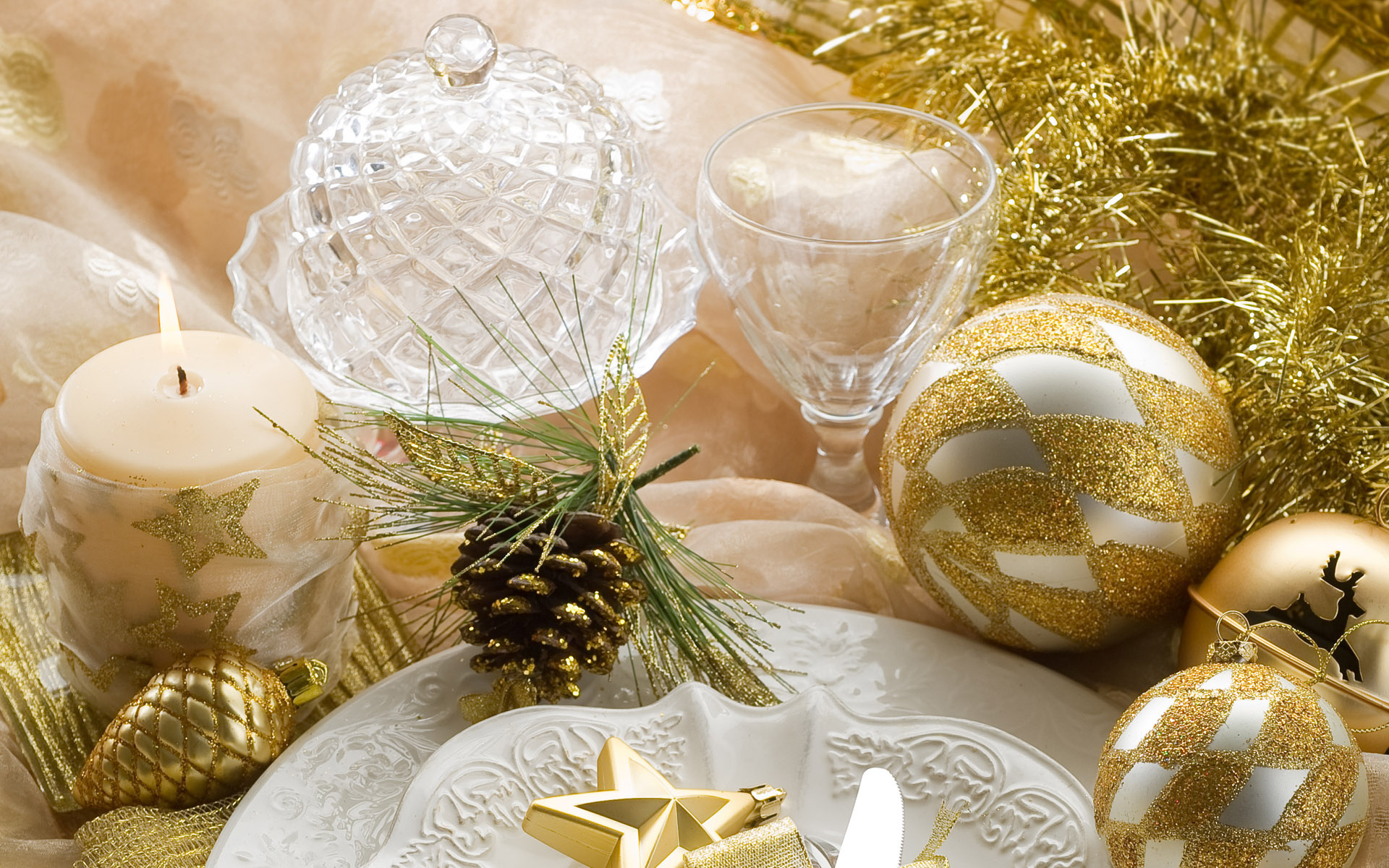 236151 завантажити шпалери свято, різдво, свічка, різдвяні прикраси, золотий - заставки і картинки безкоштовно
