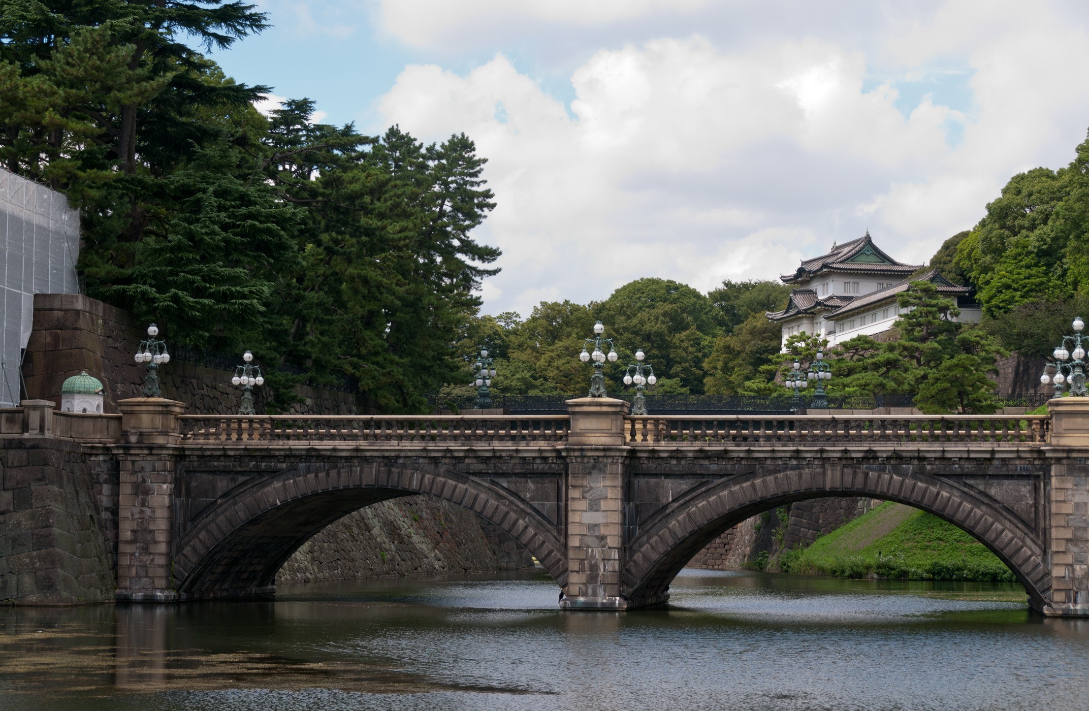 Скачать обои Императорский Дворец Токио на телефон бесплатно