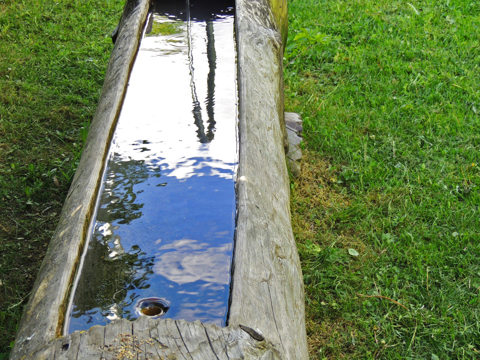 Laden Sie das Wasser, Menschengemacht-Bild kostenlos auf Ihren PC-Desktop herunter