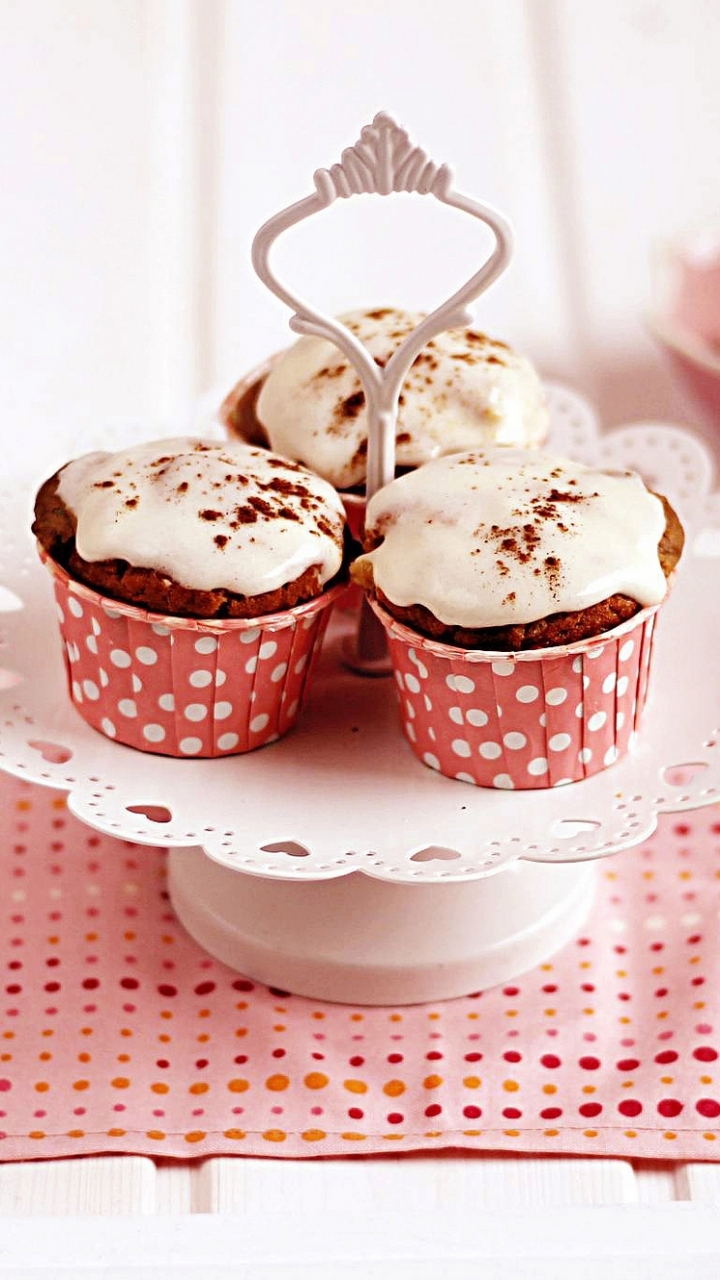 Download mobile wallpaper Food, Cupcake for free.