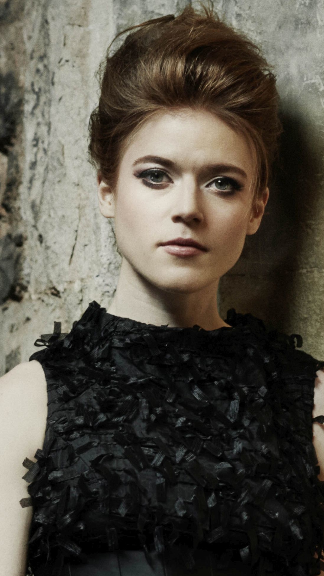 Download mobile wallpaper Redhead, Celebrity, Actress, Rose Leslie for free.