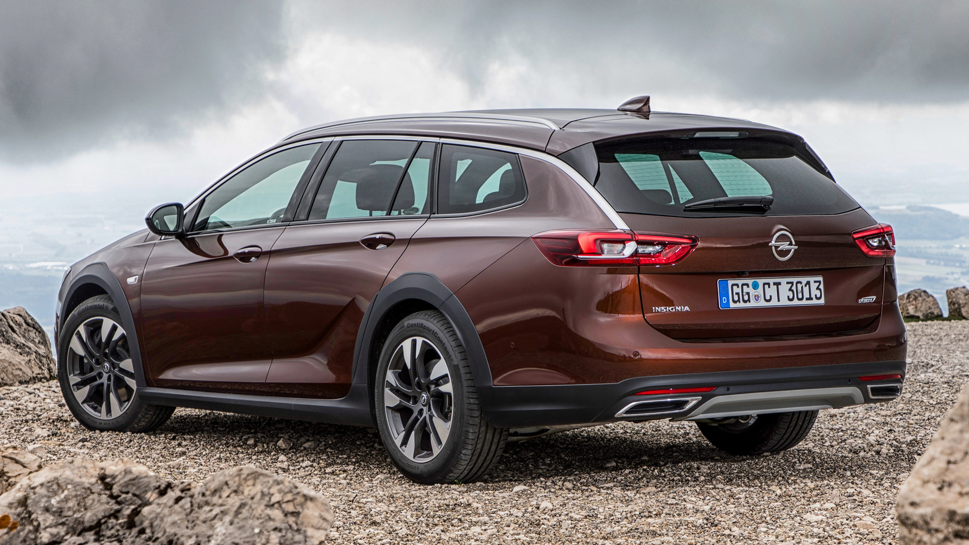 Laden Sie Opel Insignia Exclusive Country Tourer HD-Desktop-Hintergründe herunter