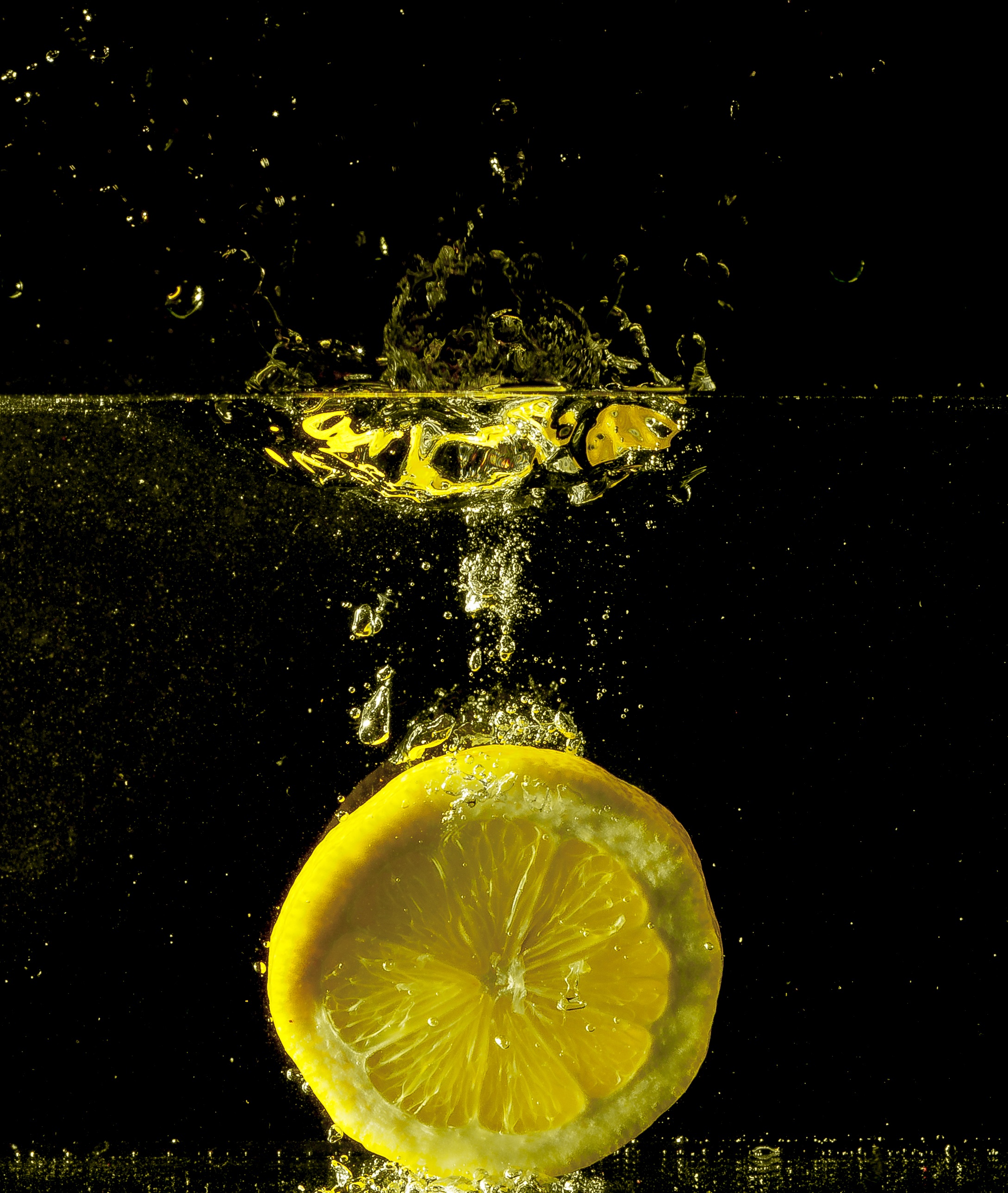 macro, close up, splash, spray, lemon