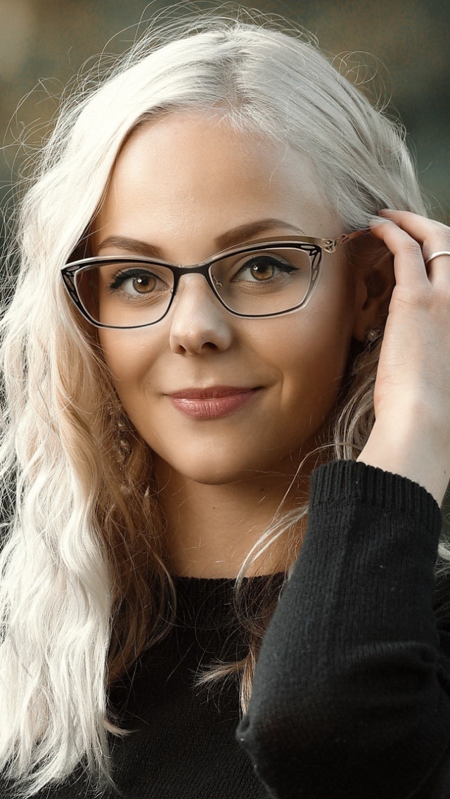 Handy-Wallpaper Blond, Brille, Modell, Frauen, Blondinen kostenlos herunterladen.