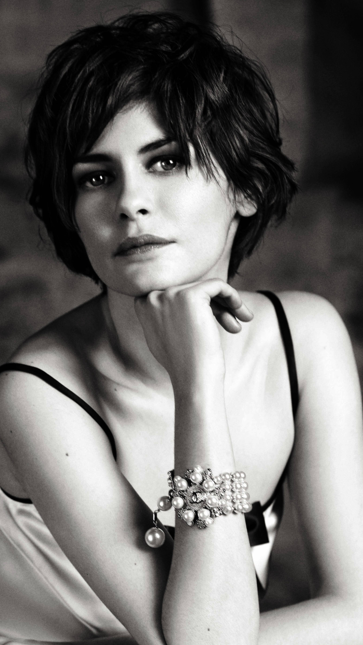 Download mobile wallpaper Celebrity, Actress, French, Audrey Tautou for free.