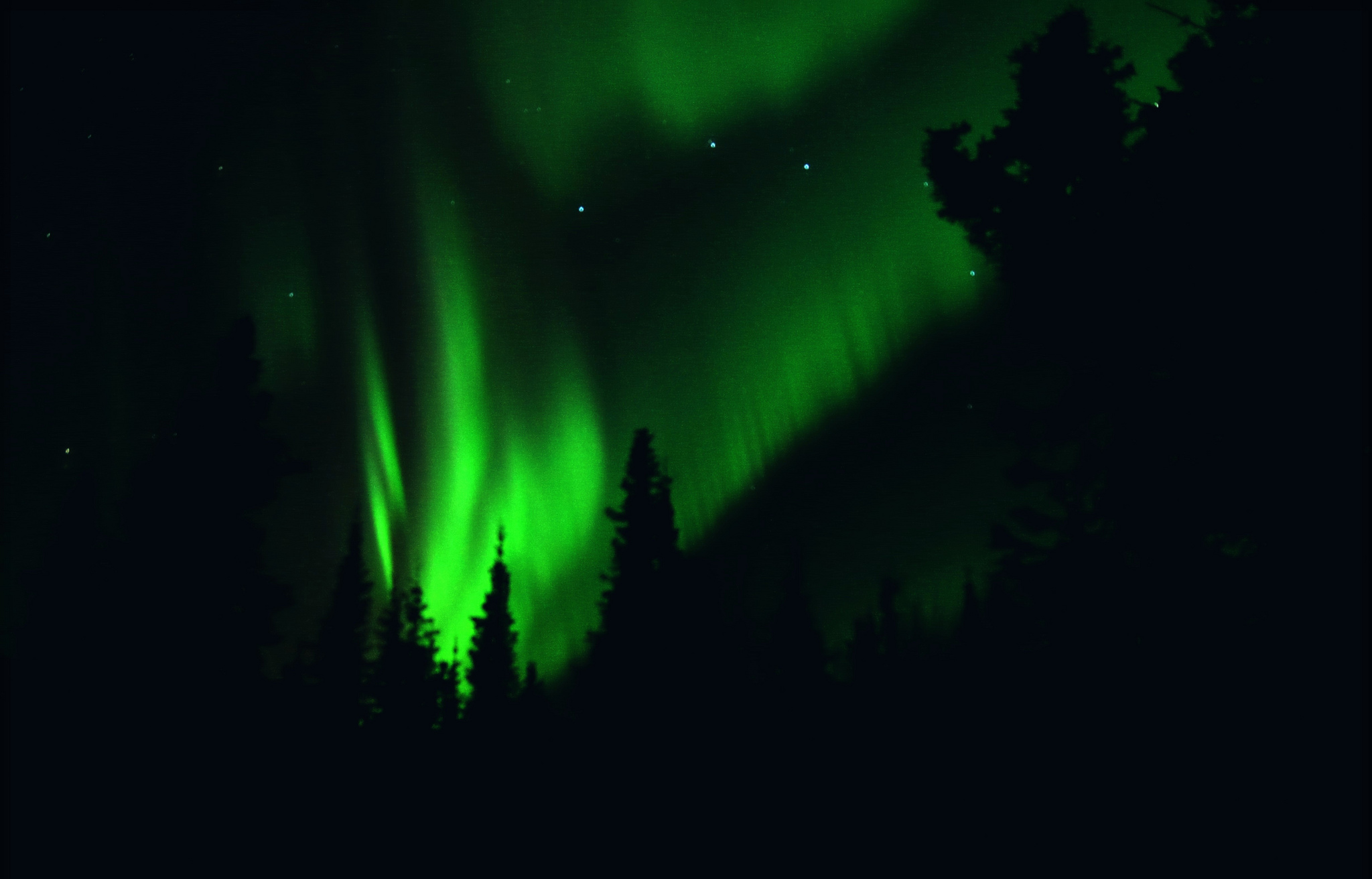 Handy-Wallpaper Natur, Licht, Alaska, Erde/natur, Nordlicht kostenlos herunterladen.