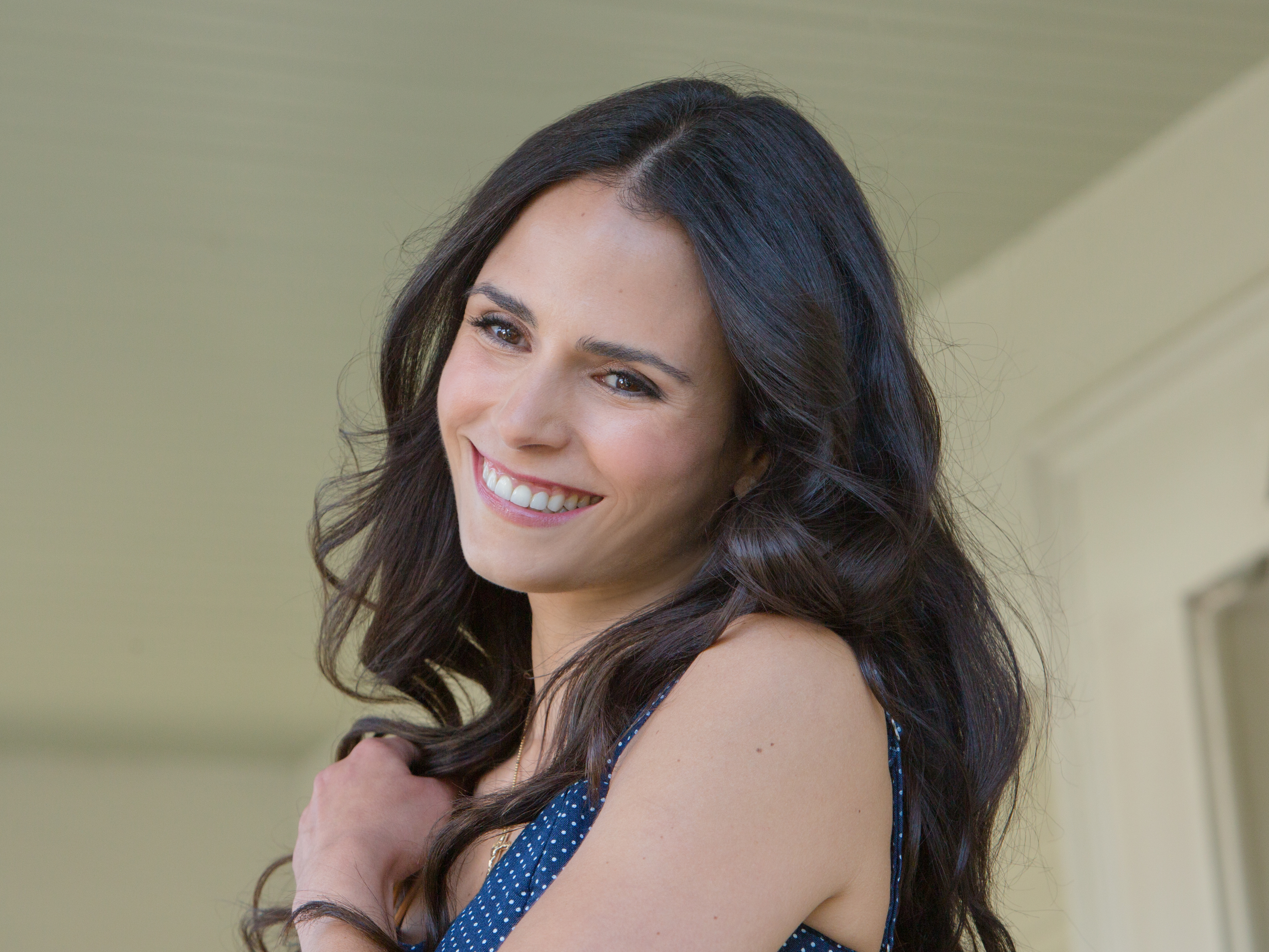 Download mobile wallpaper Jordana Brewster, Mia Toretto, Furious 7, Fast & Furious, Movie for free.