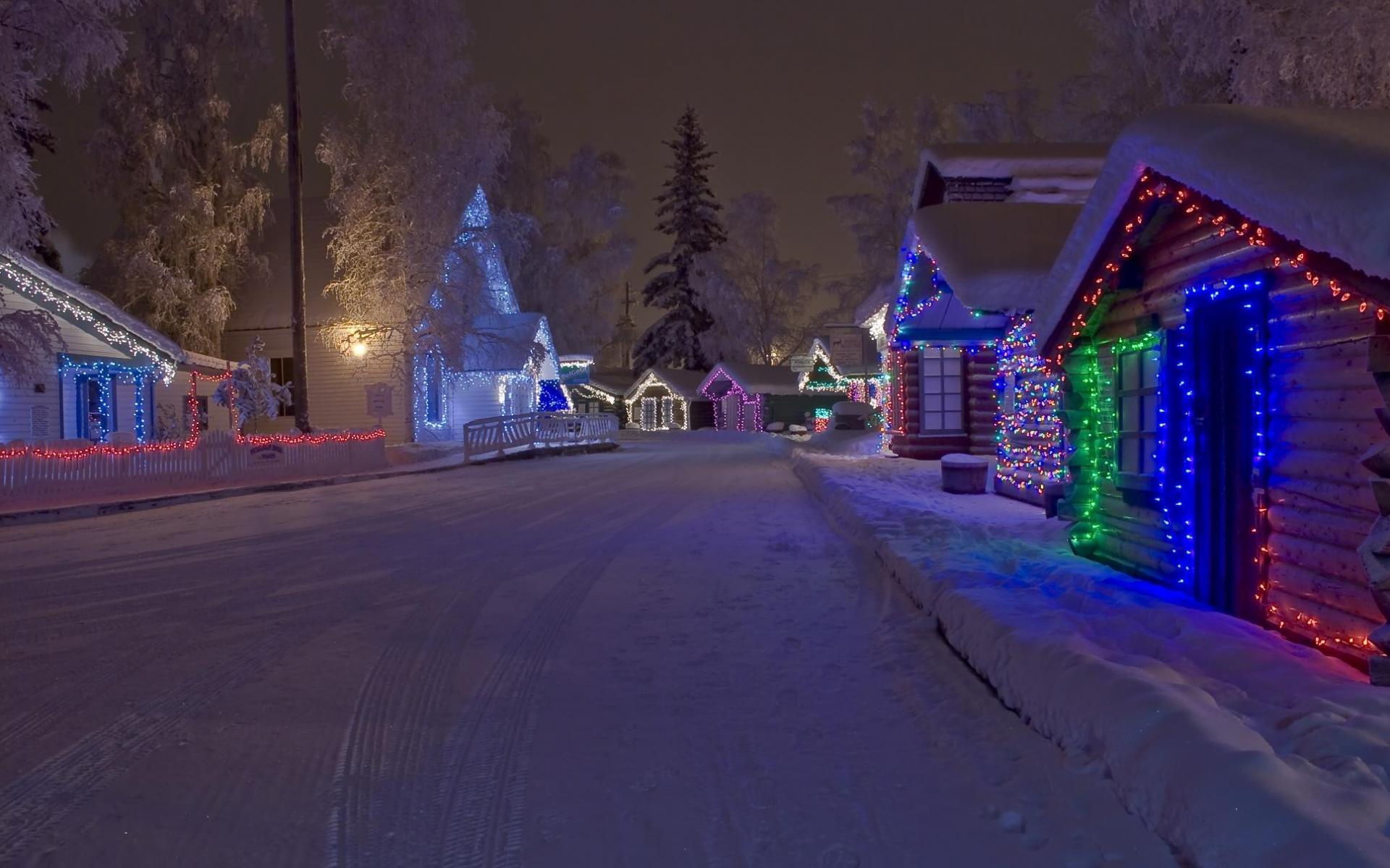 PCデスクトップに家, 街, 雪, クリスマス, カラフル, ホリデー, クリスマスのあかり画像を無料でダウンロード