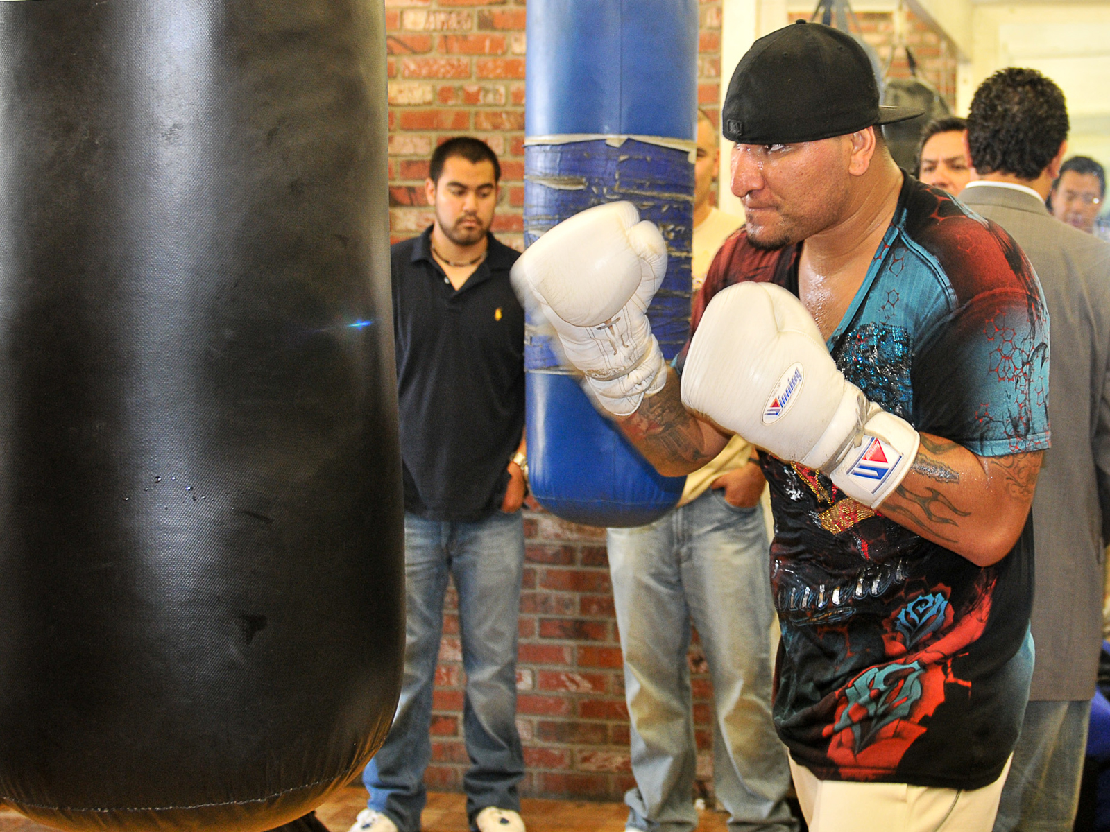 Download mobile wallpaper Sports, Boxing, Chris Arreola for free.