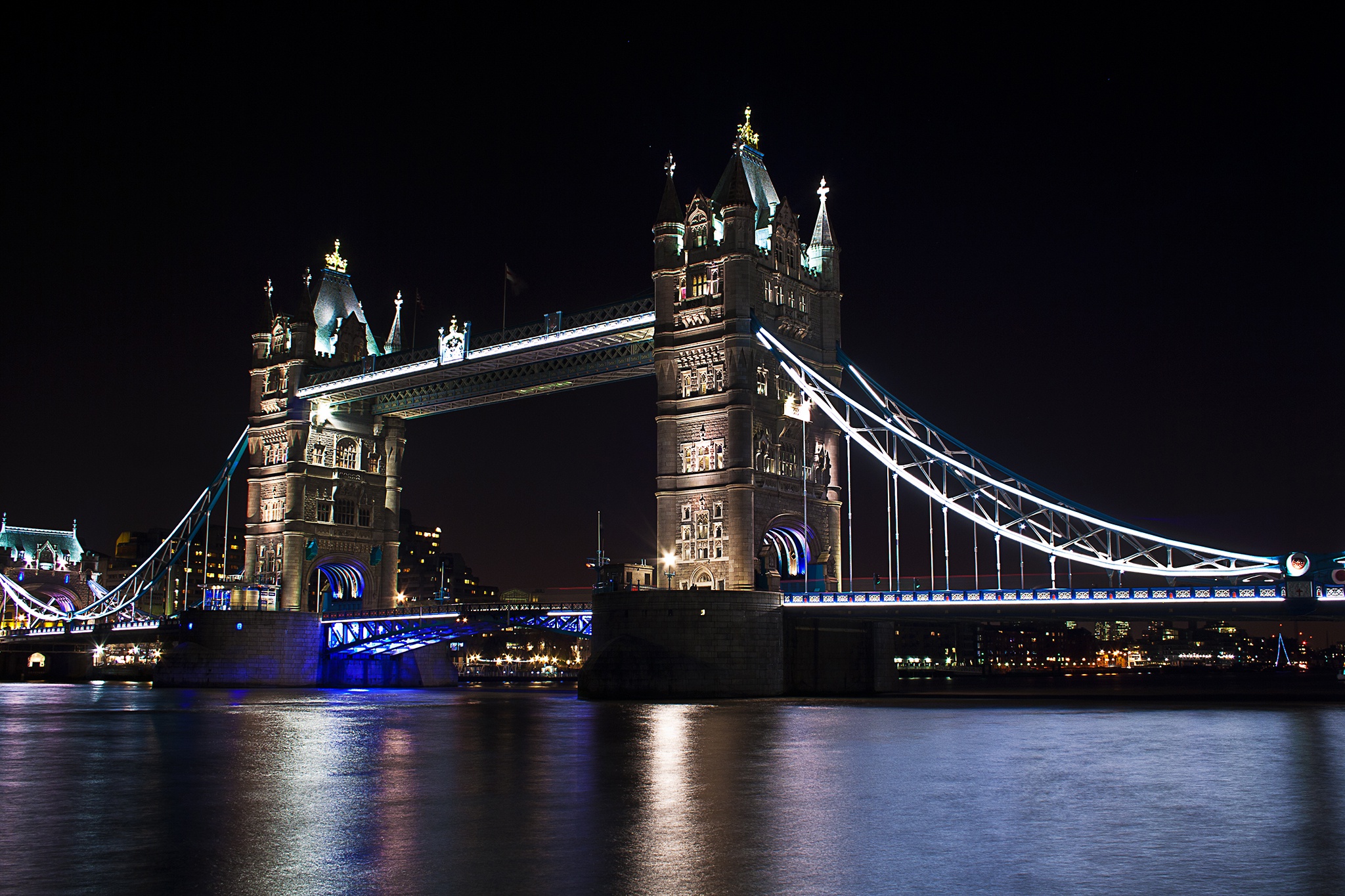 Скачать обои бесплатно Мосты, Ночь, Лондон, Мост, Тауэрский Мост, Сделано Человеком картинка на рабочий стол ПК