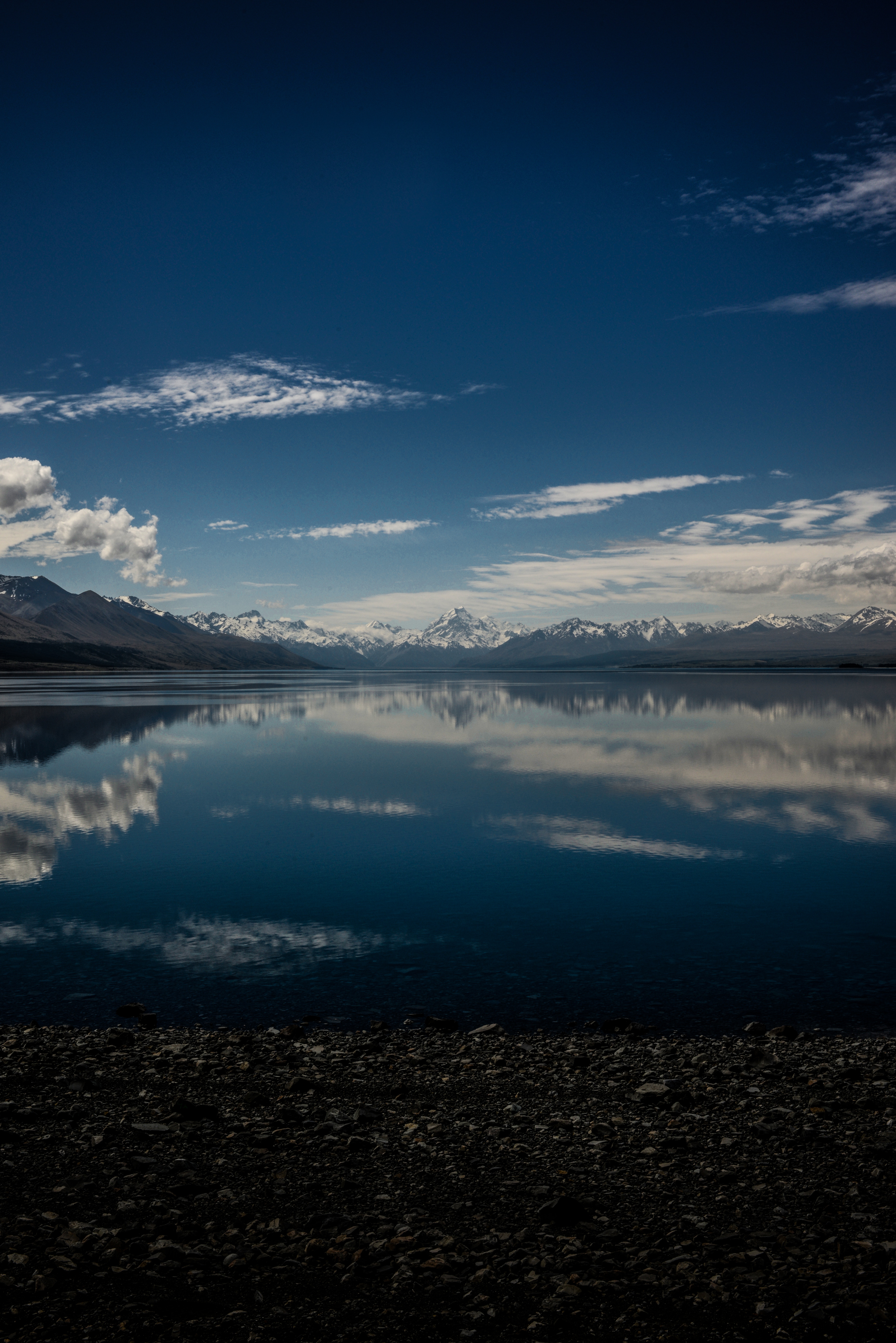 141336 завантажити картинку небокрай, природа, гори, горизонт, нова зеландія, озеро пукакі, пукакі (озеро) - шпалери і заставки безкоштовно