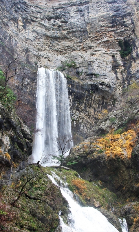 Handy-Wallpaper Natur, Wasser, Wasserfälle, Wasserfall, Spanien, Erde/natur kostenlos herunterladen.