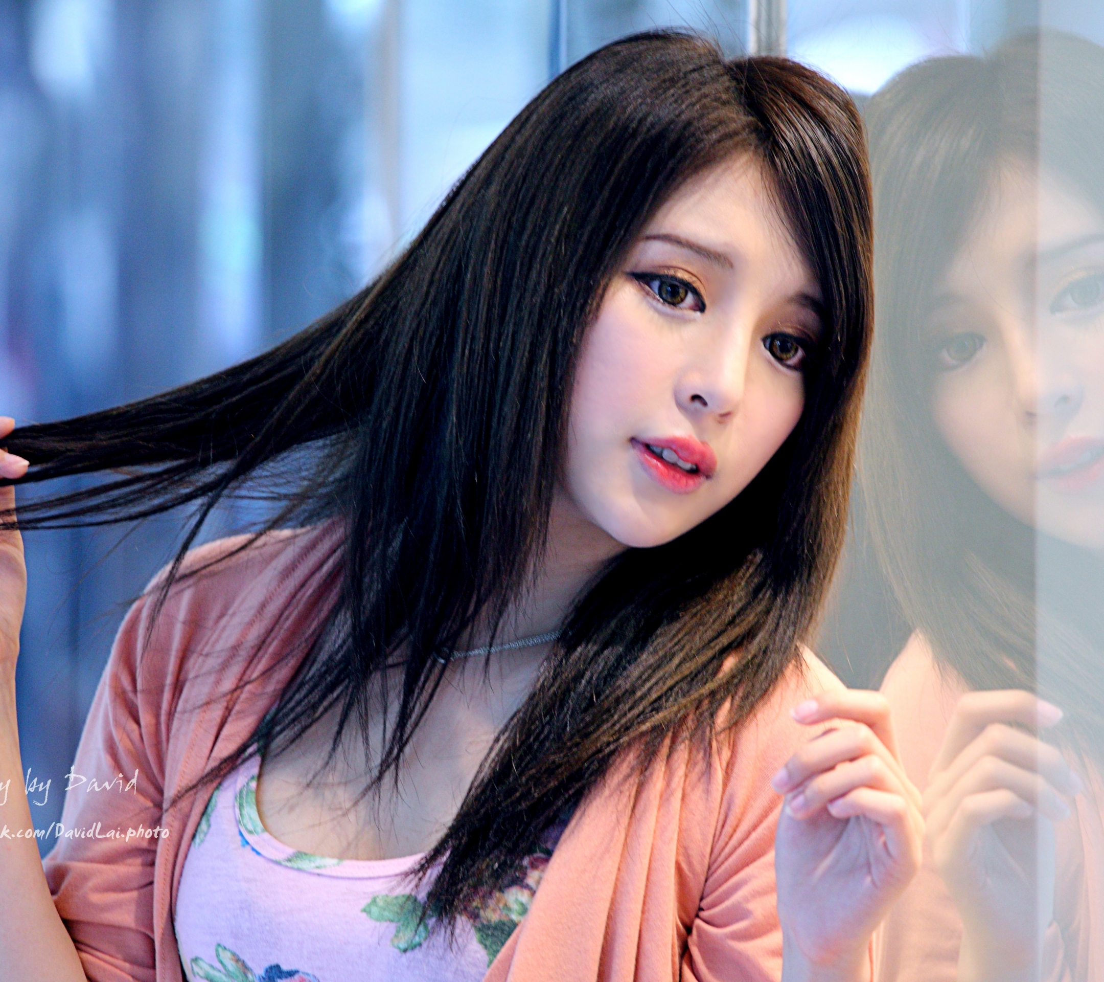 Laden Sie das Haar, Modell, Frauen, Asiatisch, Spiegelung, Asiatinnen, Julia Chang, Taiwanese, Betrachtung, Zhang Qi Jun-Bild kostenlos auf Ihren PC-Desktop herunter