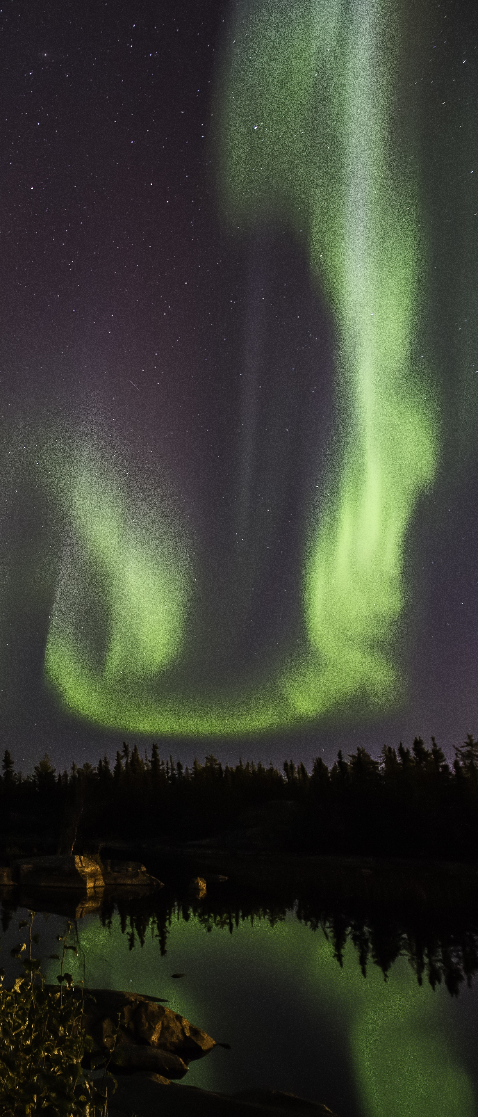 Descarga gratuita de fondo de pantalla para móvil de Naturaleza, Noche, Reflexión, Aurora Boreal, Tierra/naturaleza, Reflejo.